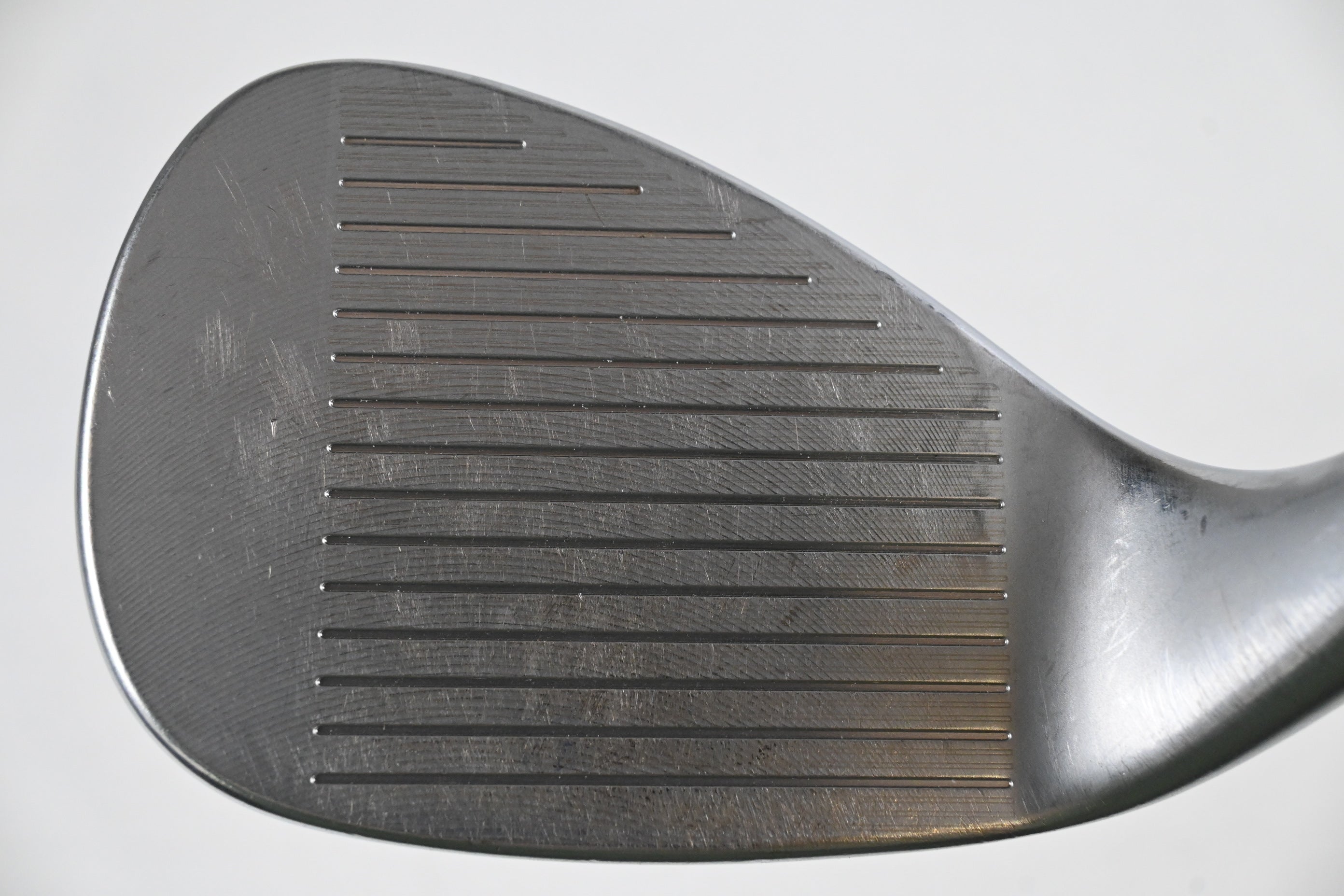 Cleveland 588 RTX Sand Wedge / 54 Degree / Wedge Flex Dynamic Gold Shaft