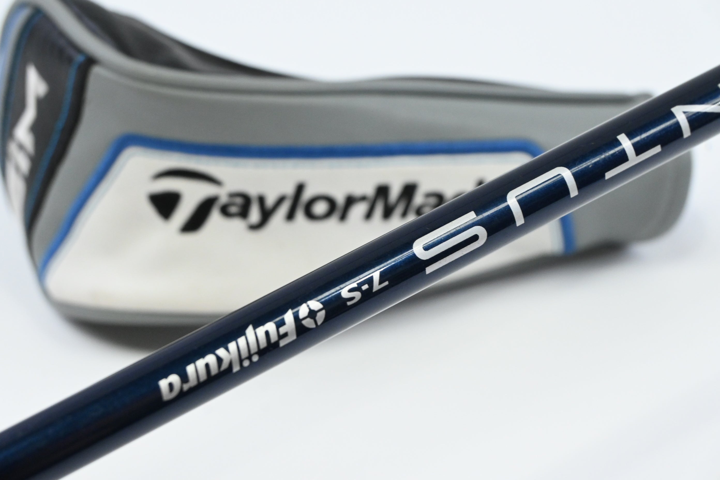 Taylormade SIM Max #3 Hybrid / 19 Degree / Stiff Flex Fujikura Ventus Blue 7