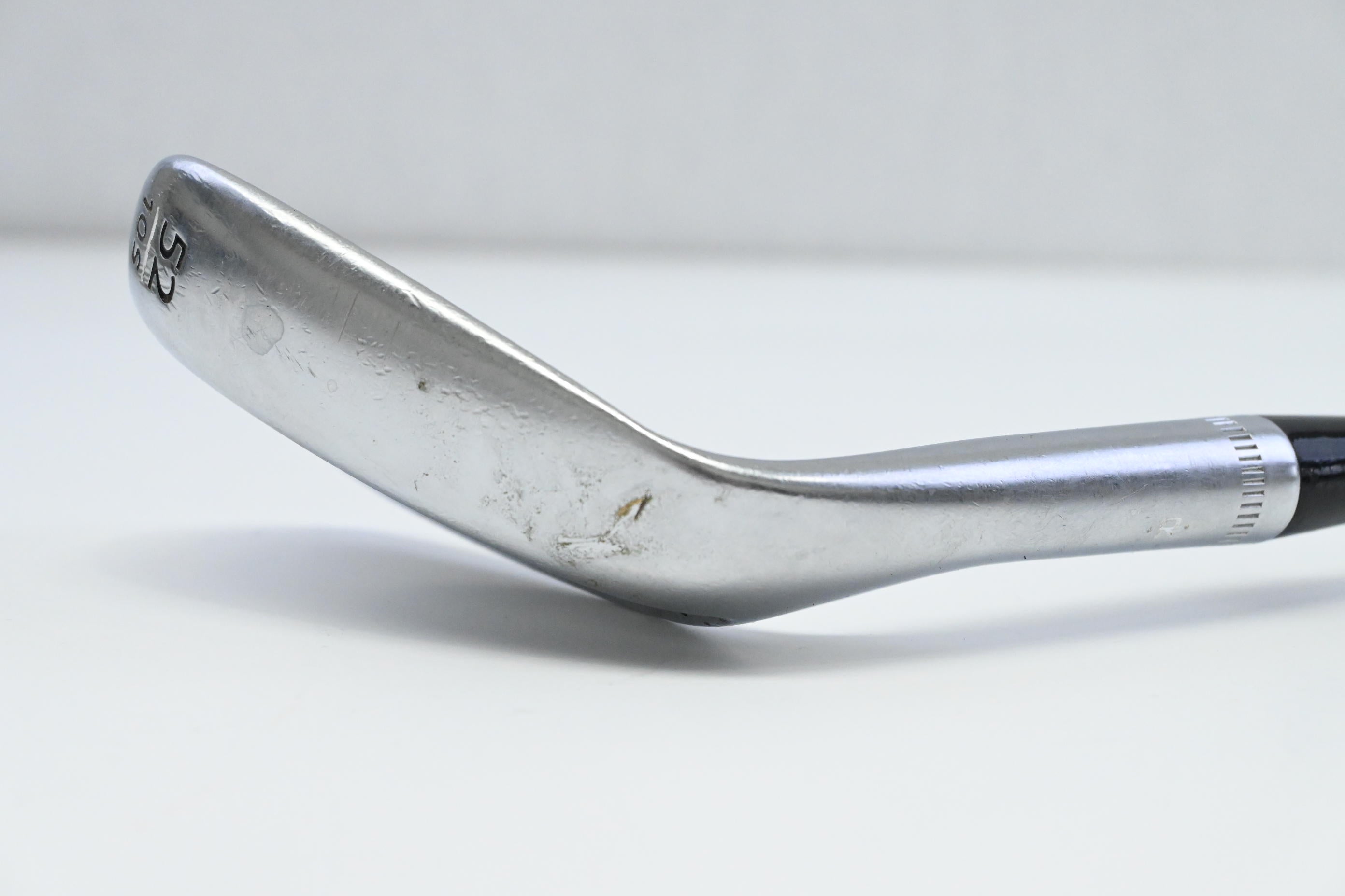 Callaway Jaws Raw Gap Wedge / 52 Degree / Wedge Flex Dynamic Gold Spinner 115