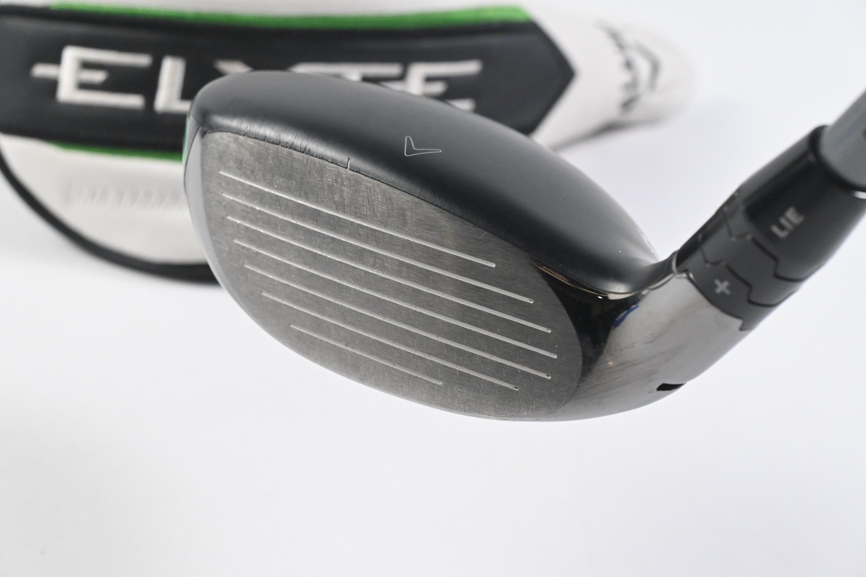 Callaway Elyte X #4 Hybrid / 21 Degree / Regular Flex Denali Charcoal 60 Shaft
