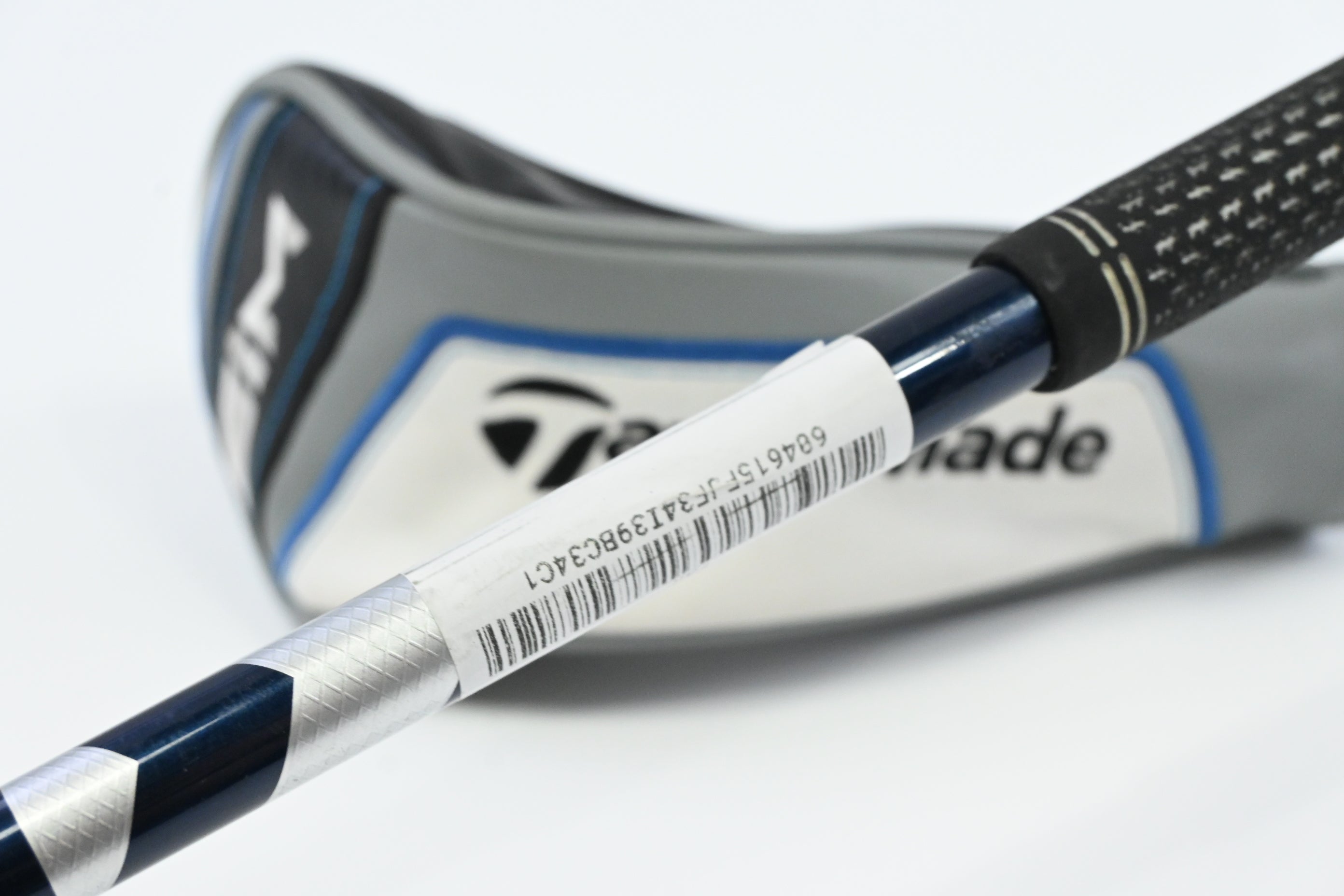 Taylormade SIM Max #3 Hybrid / 19 Degree / Stiff Flex Fujikura Ventus Blue 7