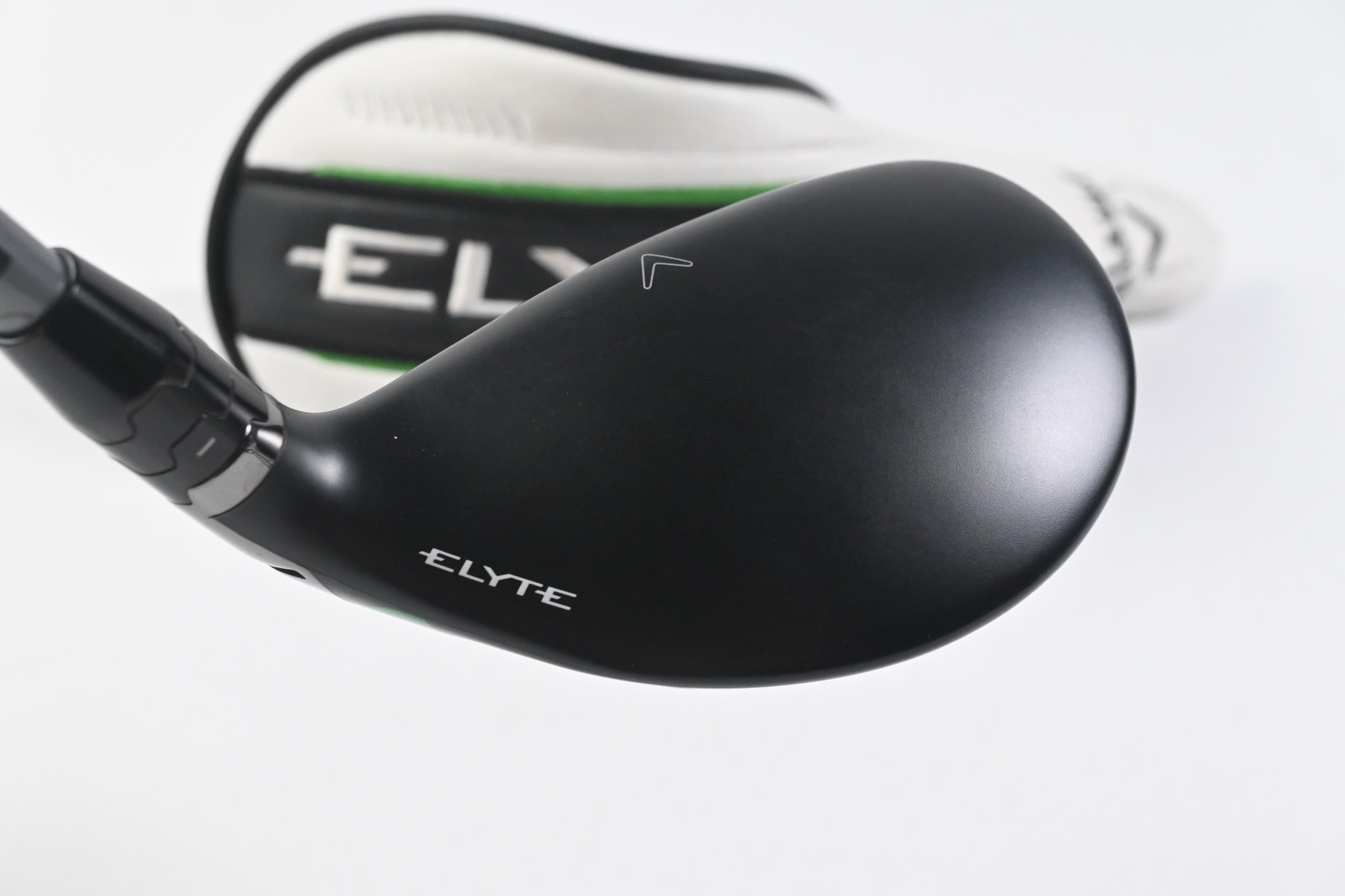 Callaway Elyte X #4 Hybrid / 21 Degree / Regular Flex Denali Charcoal 60 Shaft