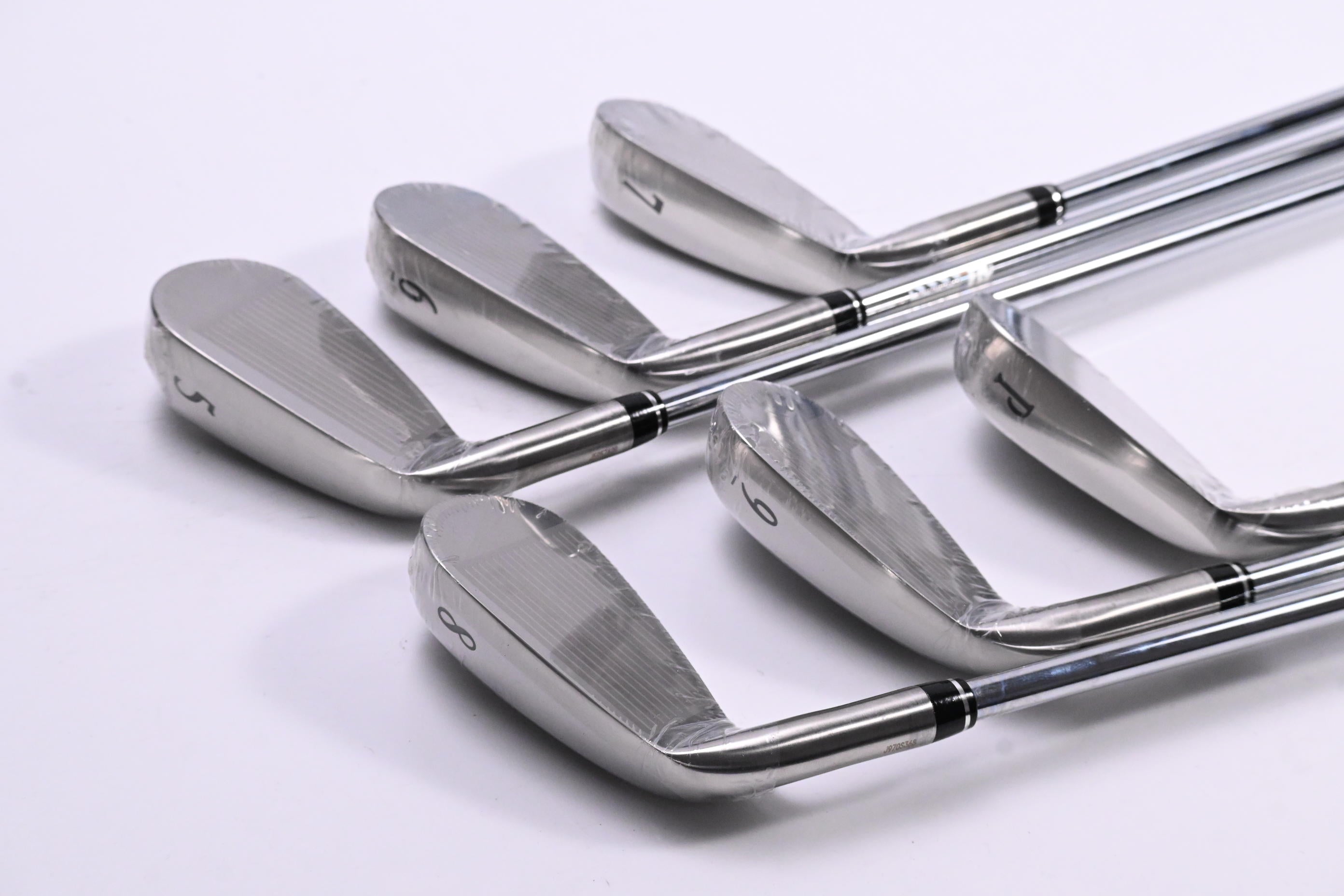 XXIO 12 Irons / 5-PW / Regular Flex N.S. Pro 850GH DST Shafts