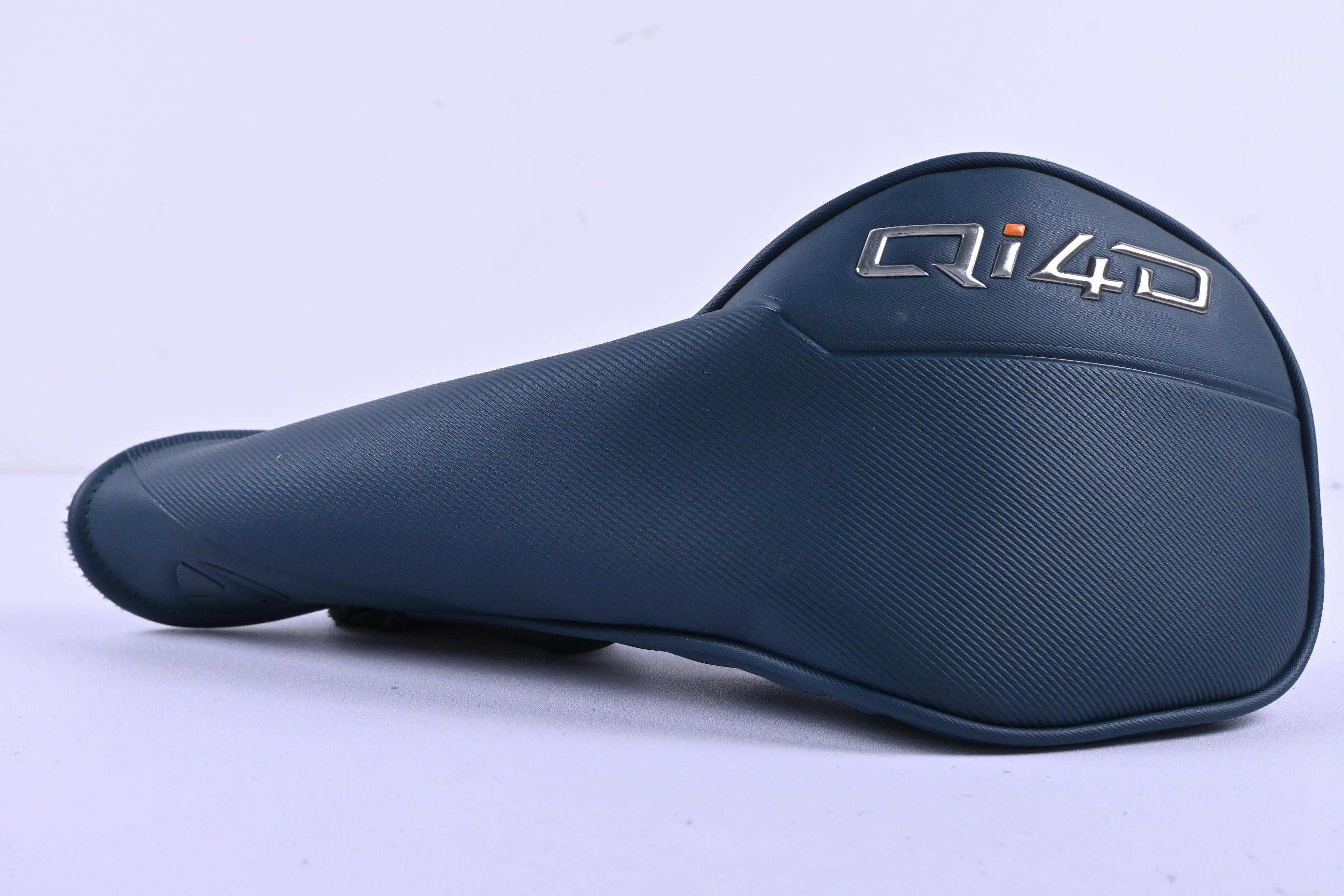 Taylormade Qi4D Driver / 9 Degree / X-Flex REAX Red 60 Shaft