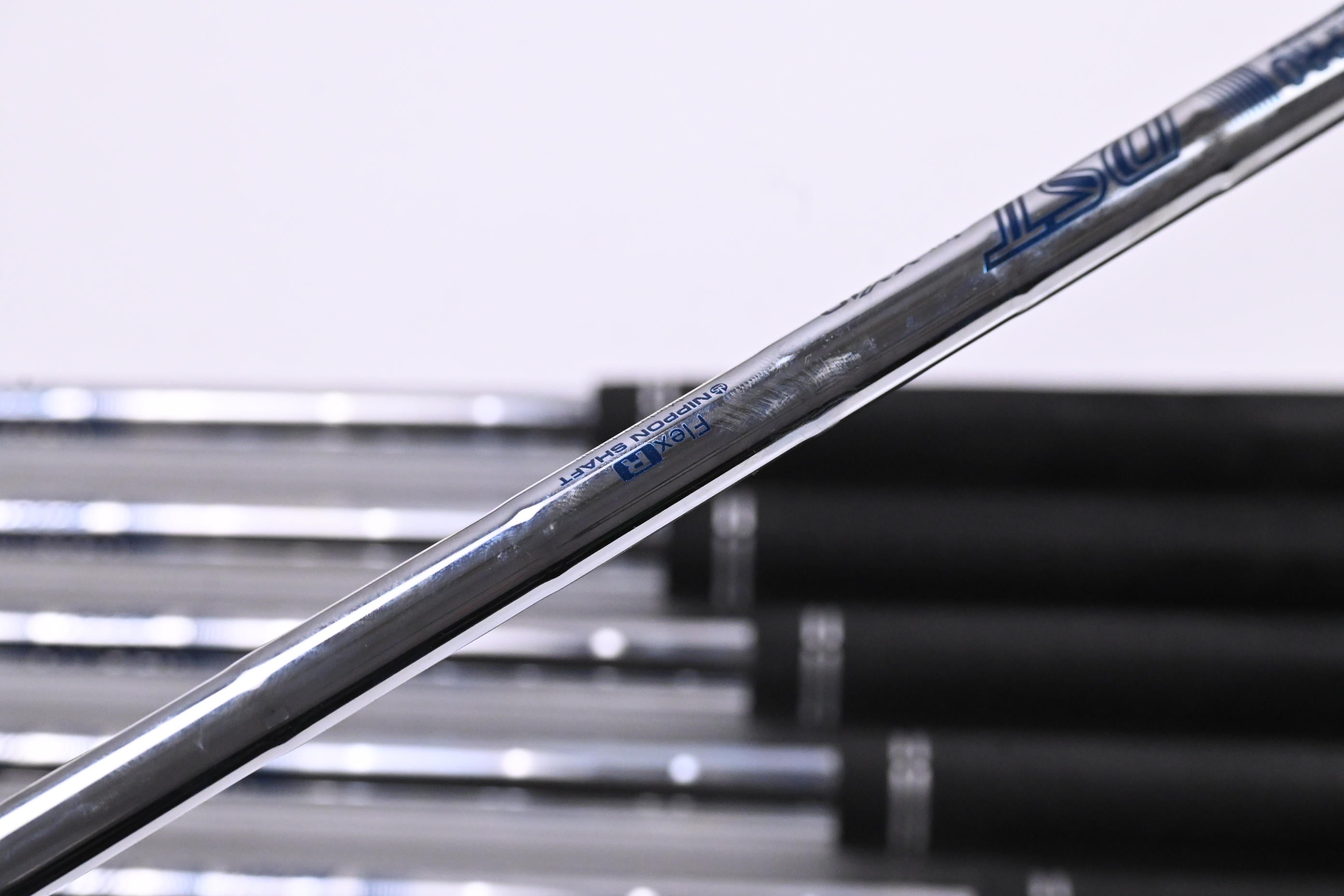 XXIO 12 Irons / 5-PW / Regular Flex N.S. Pro 850GH DST Shafts