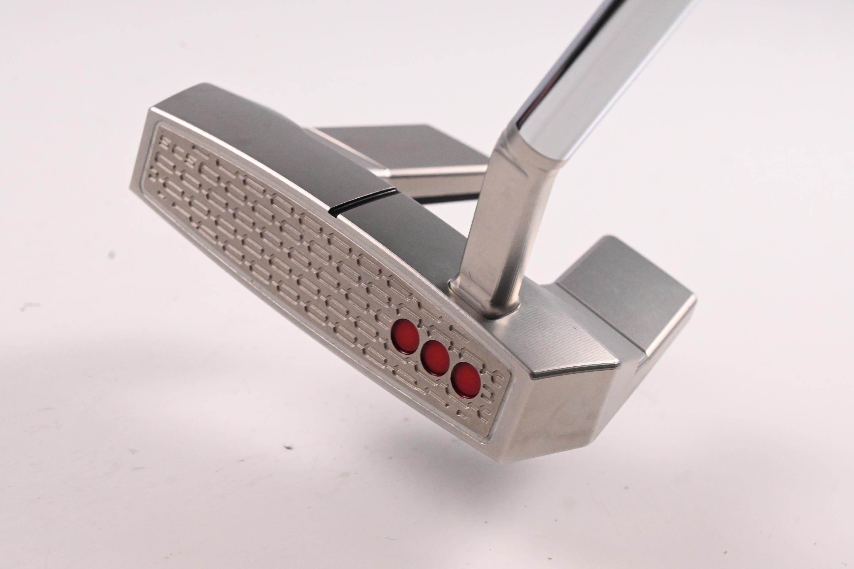 Scotty Cameron 2026 Phantom 5.5 Putter / 33 Inch