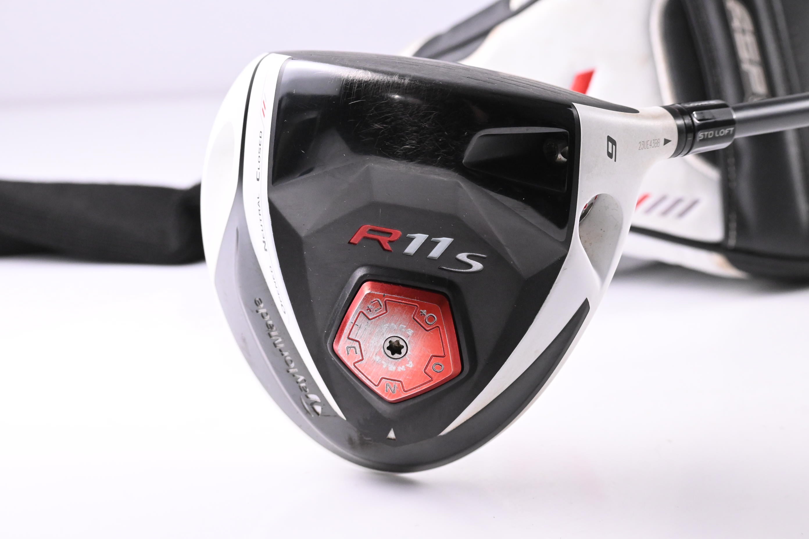Taylormade R11S Driver / 9 Degree / Stiff Flex Aldila RIP Phenom 60 Shaft