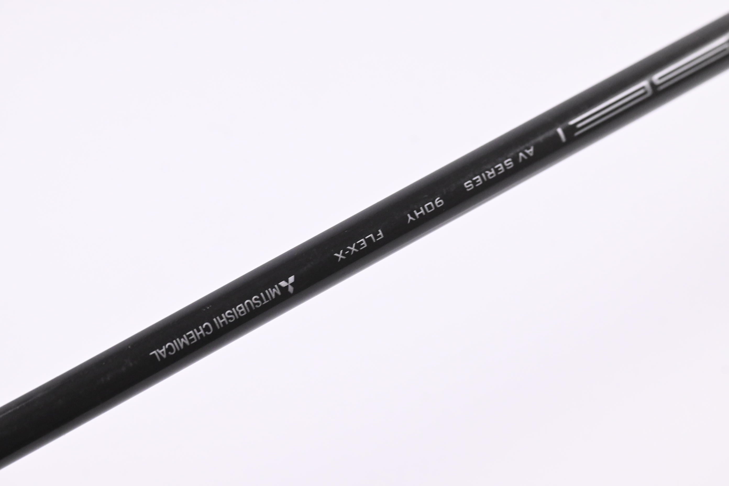 Titleist U505 #2 Iron / 18 Degree / X-Flex Tensei AV RAW White 90 Shaft