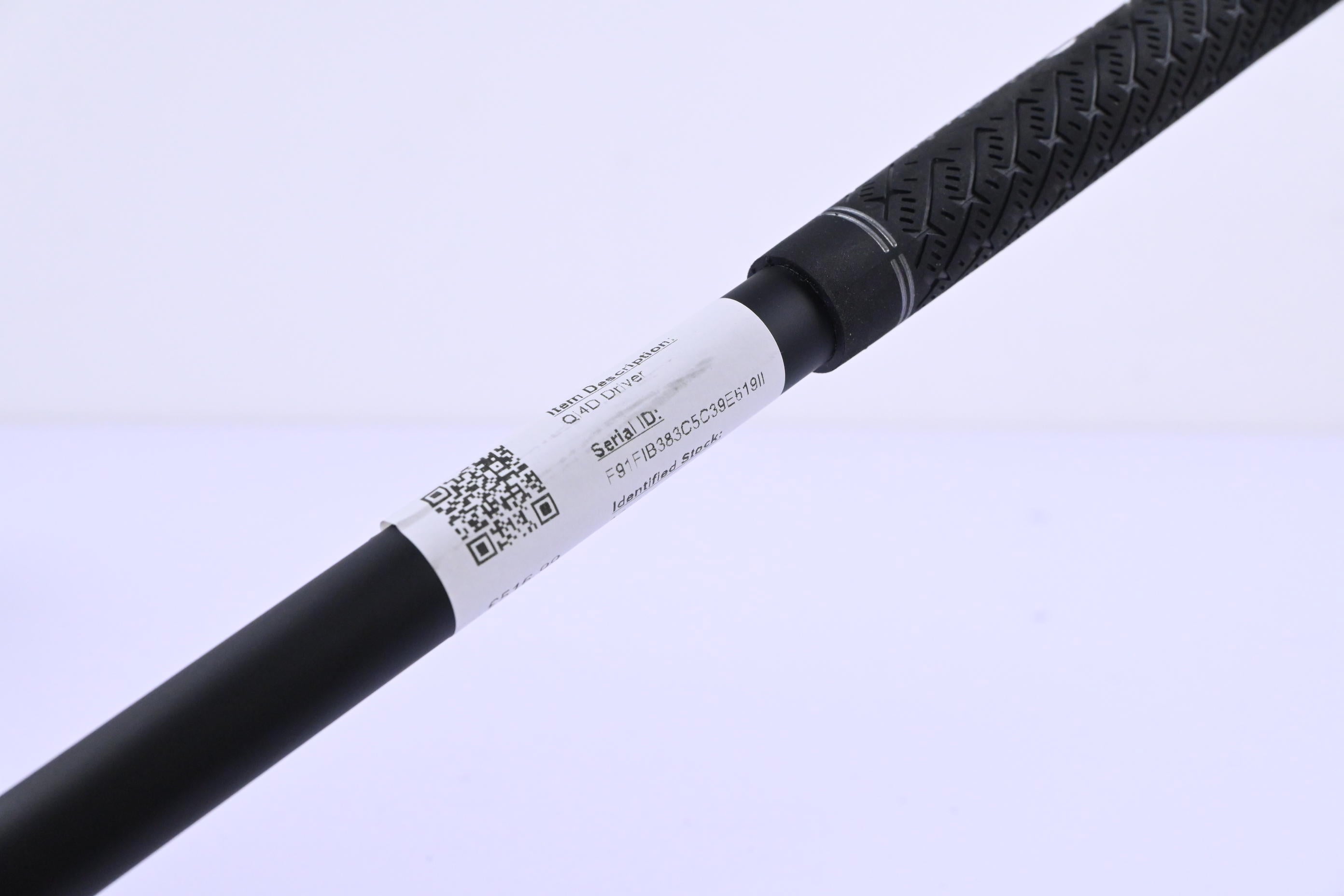 Taylormade Qi4D Driver / 10.5 Degree / Regular Flex REAX 50 Shaft