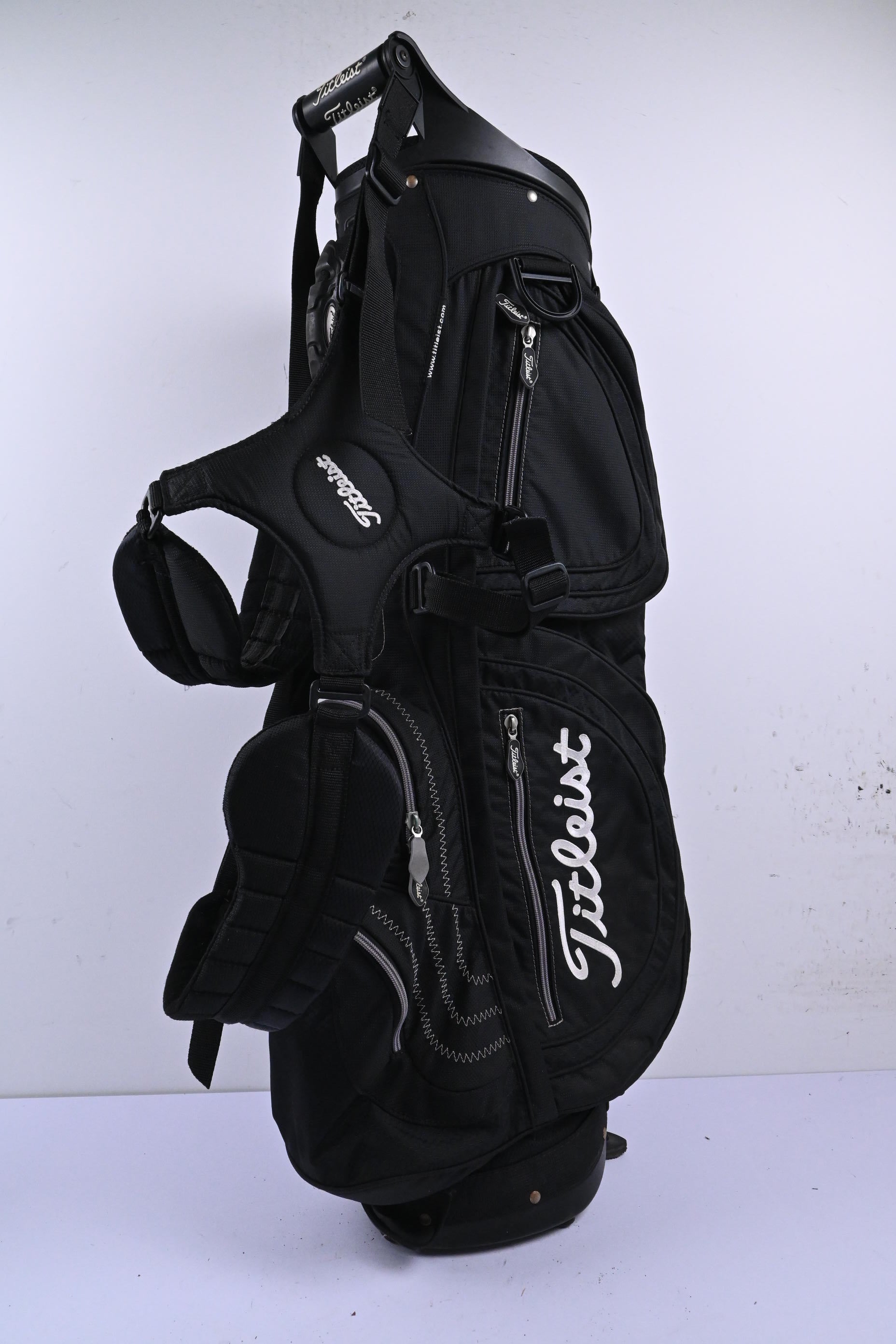 Titleist Stand Bag / 4-Way Divider / Black & White