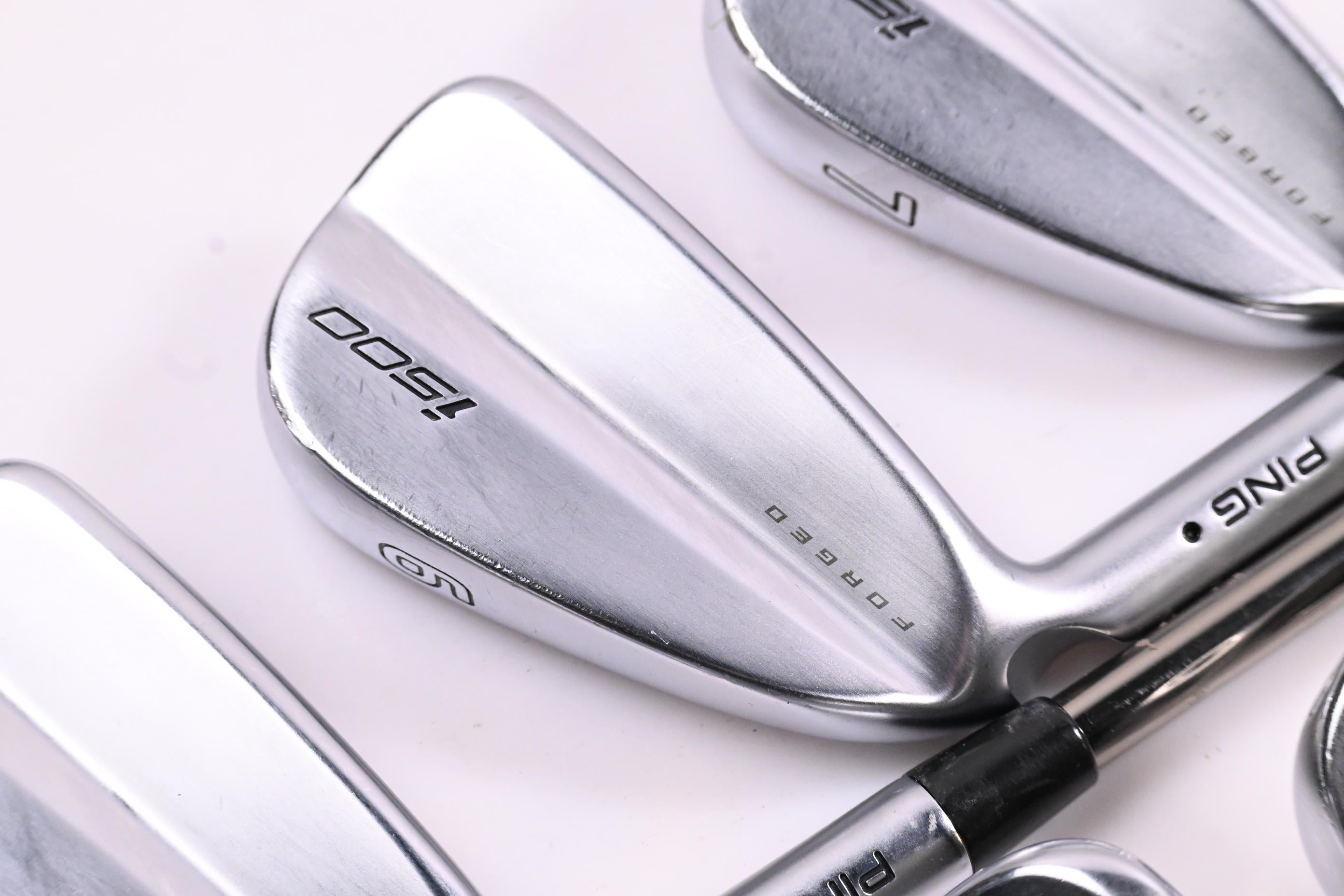 Left Hand Ping i500 Irons / 4-PW / Black Dot / Senior Flex UST Recoil ES 760