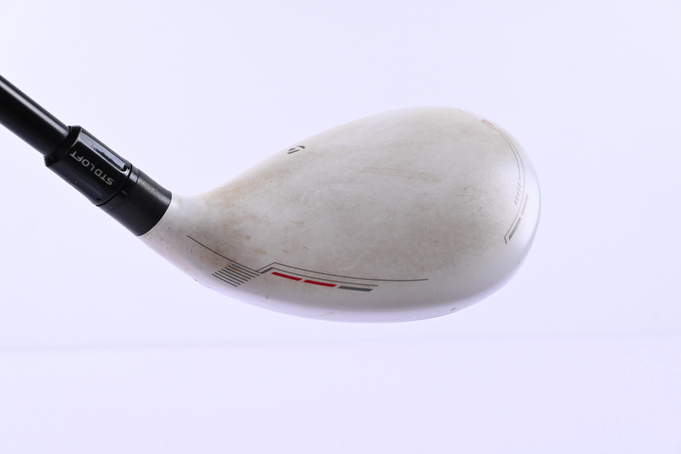 Taylormade R11 #3 Wood / 15.5 Degree / Stiff Flex Fujikura R11 Blur 70 Shaft