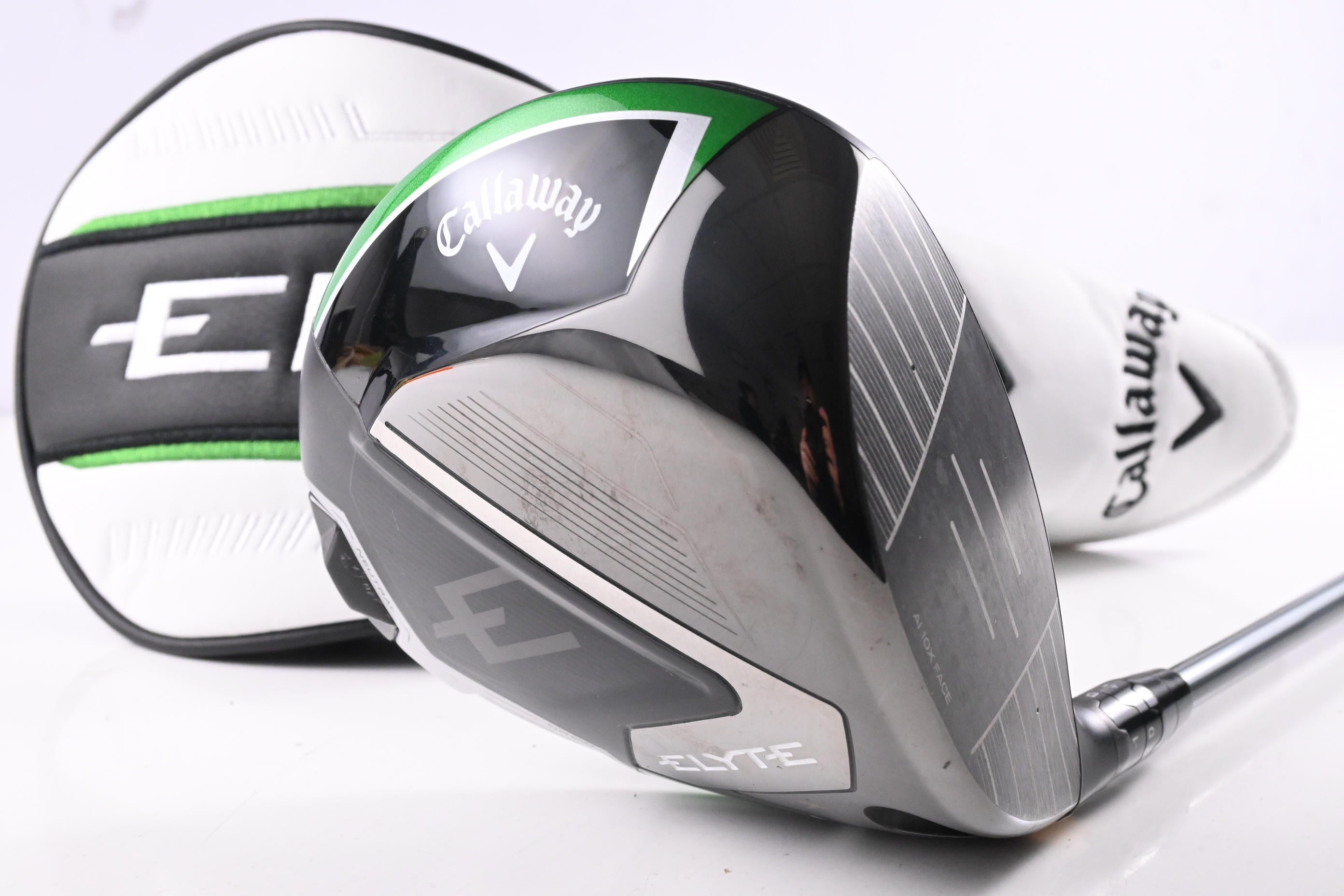 Callaway Elyte X Driver / 9 Degree / Regular Flex Denali Charcoal 50 Shaft