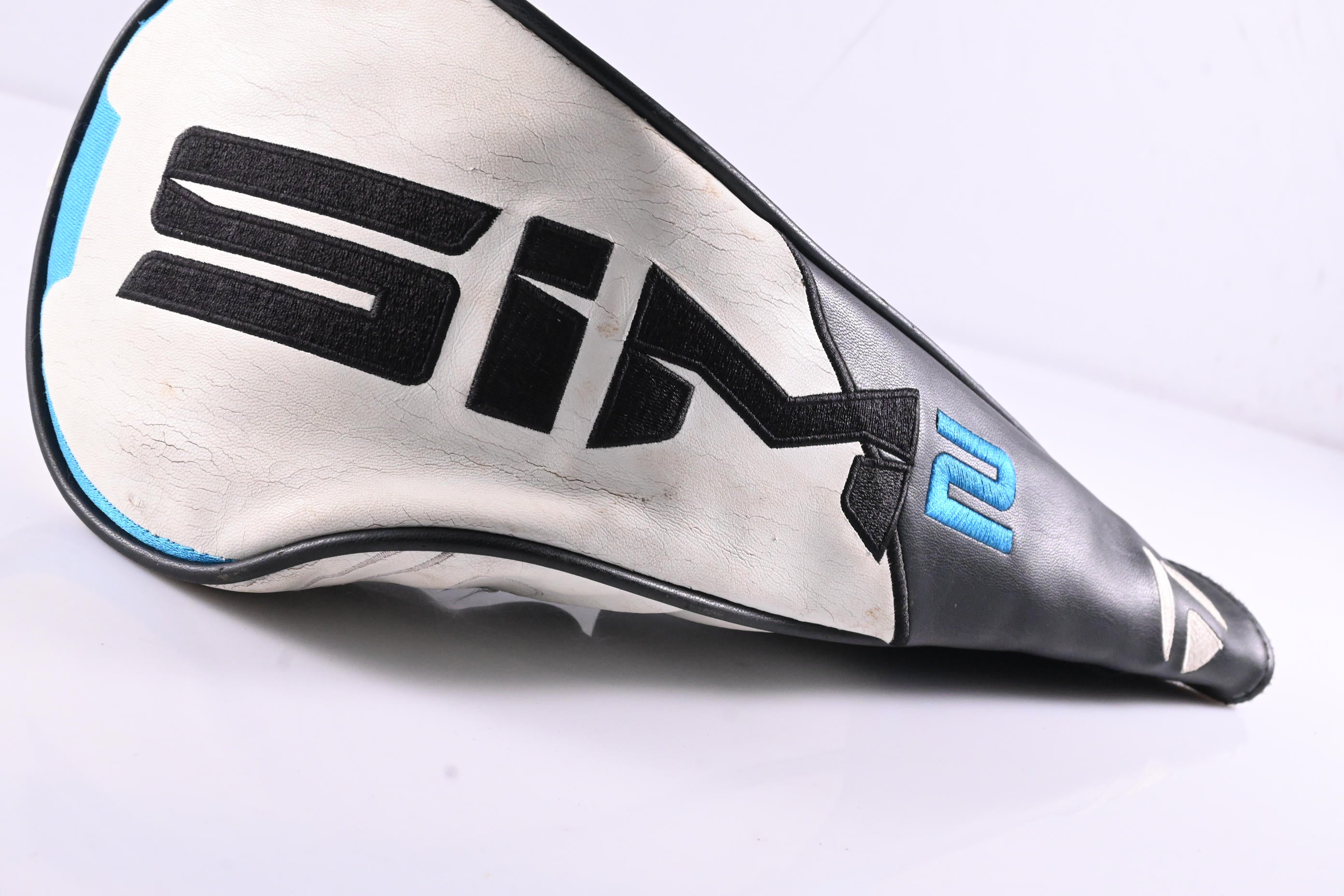 Taylormade SIM2 Max Driver / 10.5 Degree / Stiff Flex Fujikura Ventus Blue 5