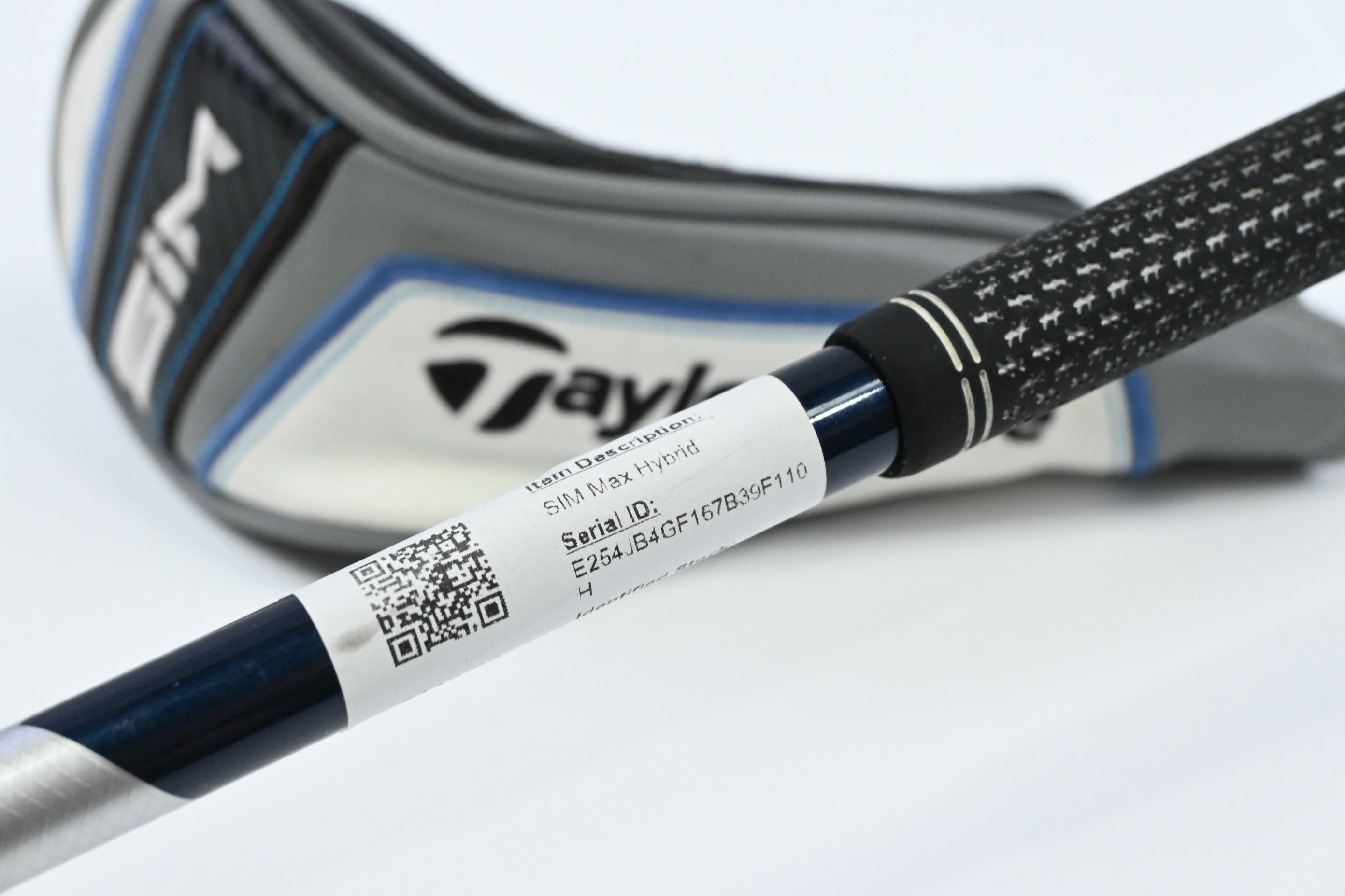 Taylormade SIM Max #3 Hybrid / 19 Degree / Stiff Flex Fujikura Ventus Blue 7
