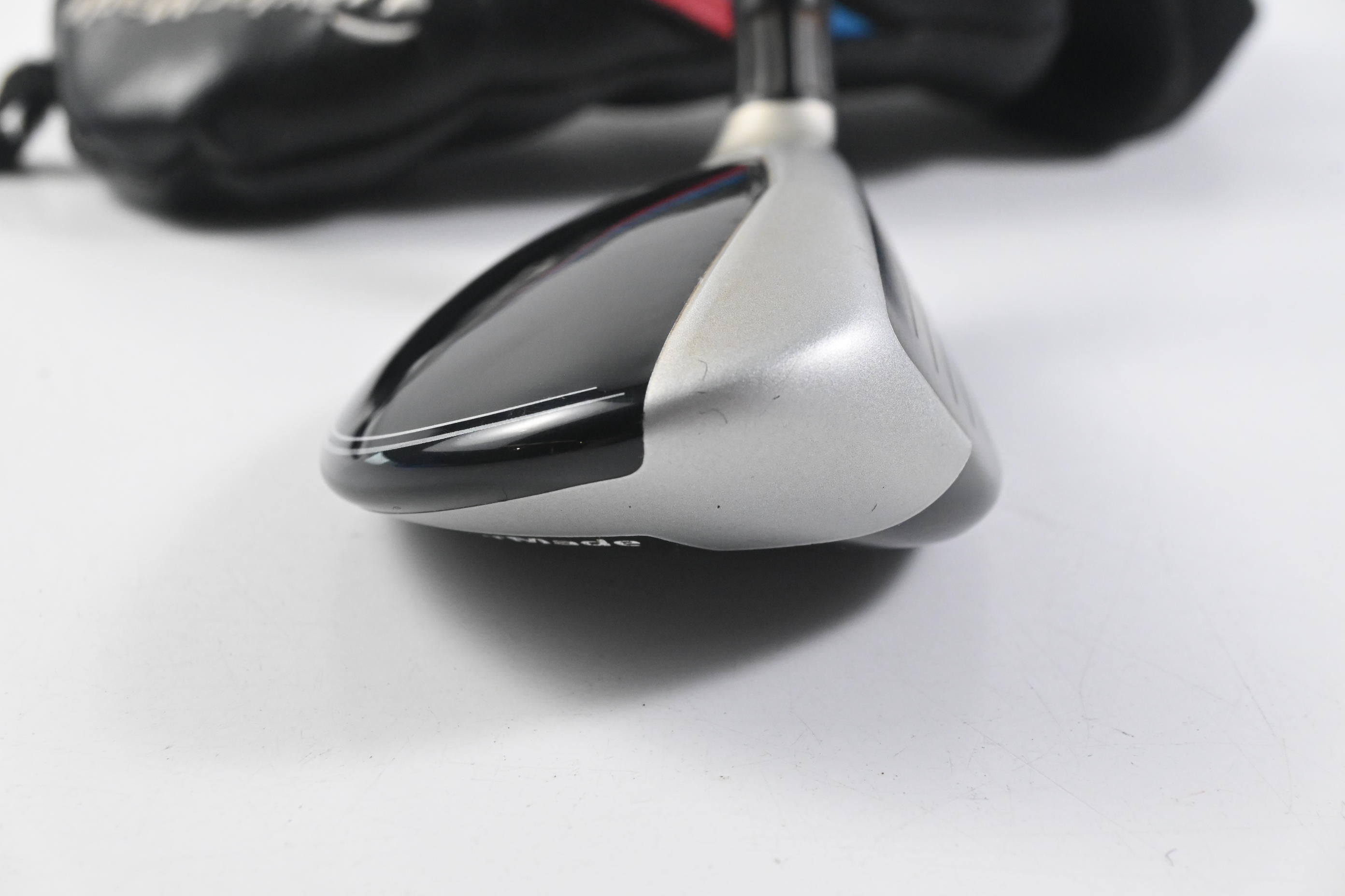 Taylormade M4 #6 Hybrid / 28 Degree / Senior Flex Fujikura Atmos Red 5 Shaft