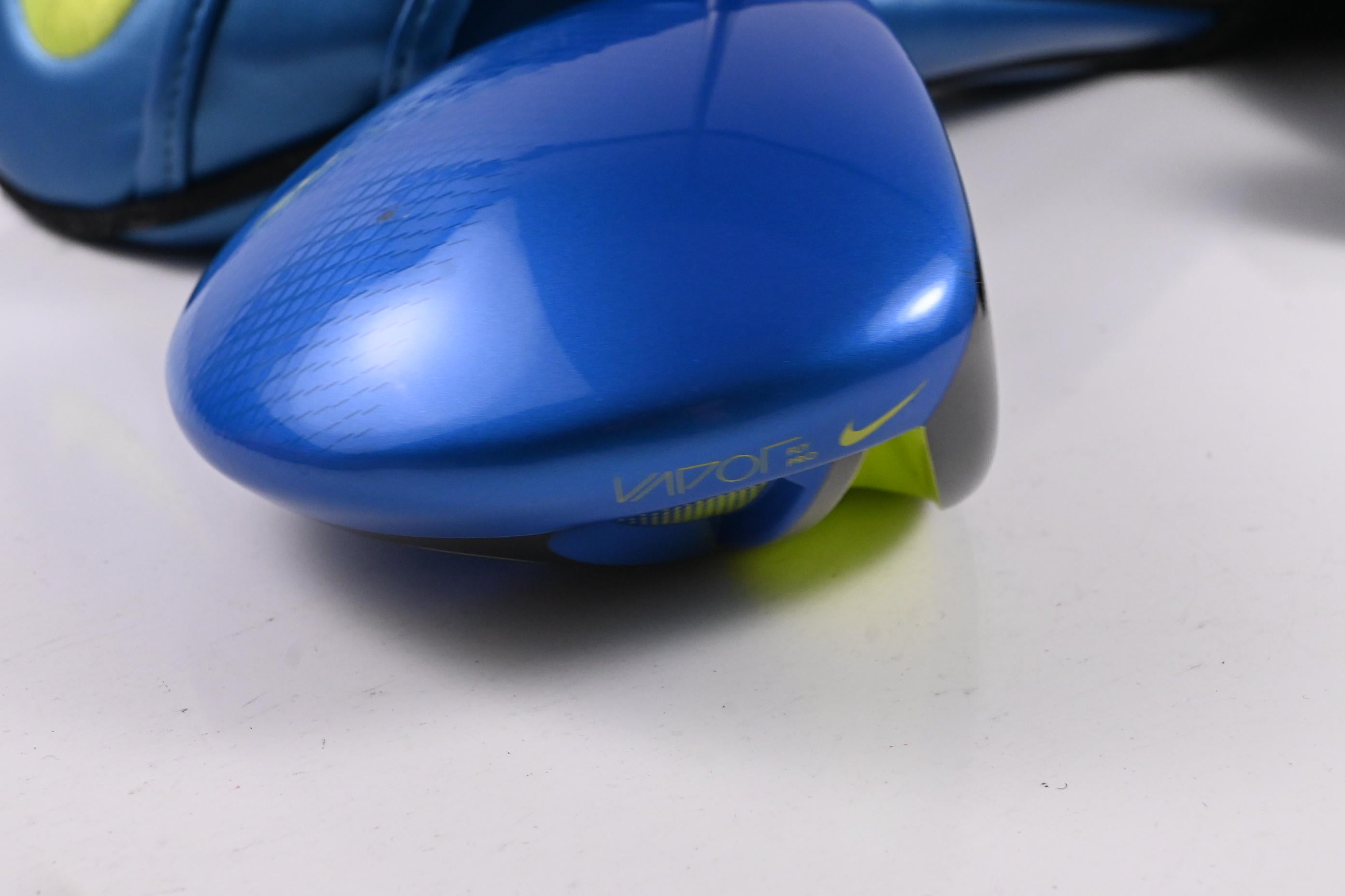 Nike Vapor Fly Pro Driver / 10.5 Degree / Stiff Flex Diamana S+ Blue 60 Shaft