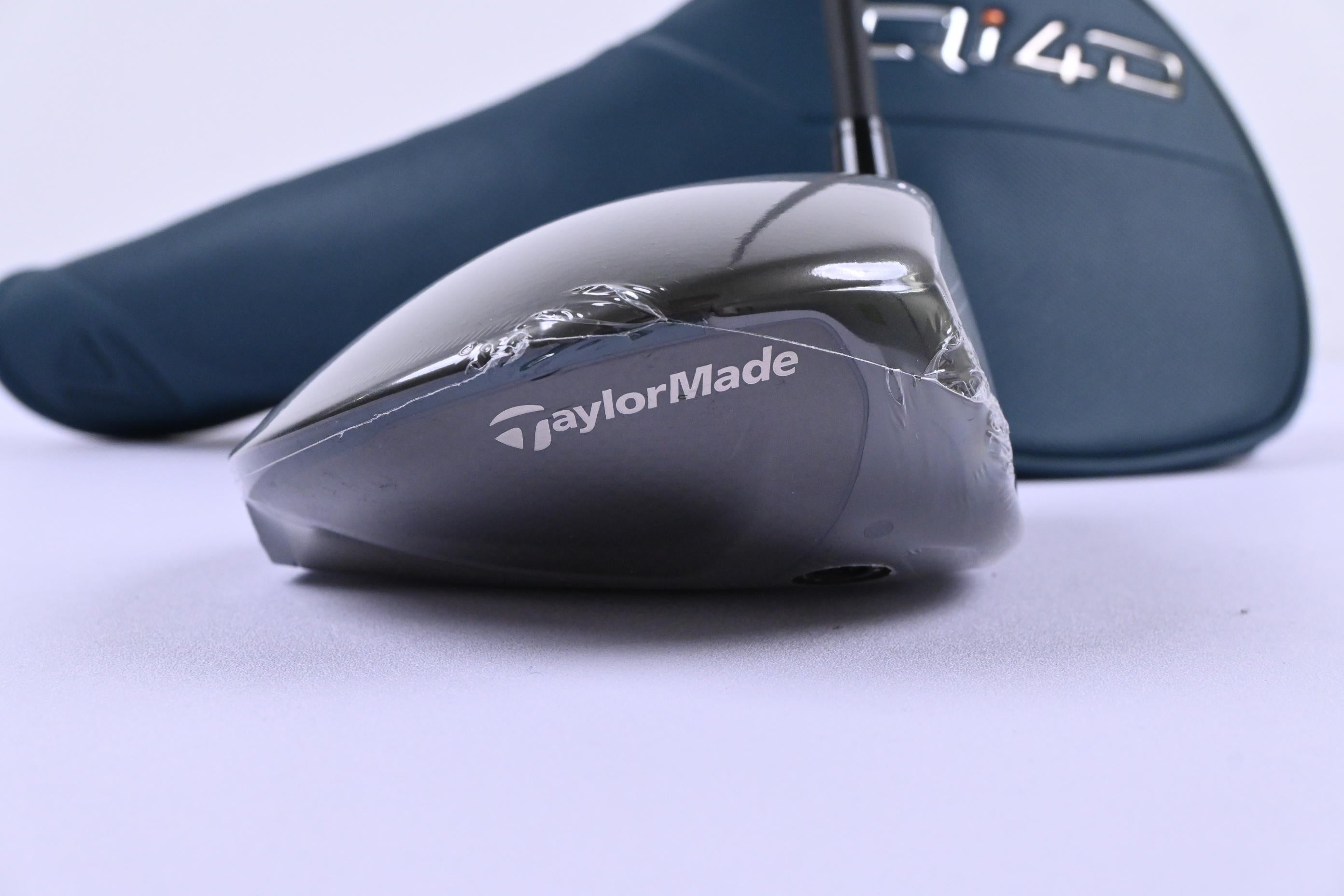 Taylormade Qi4D Driver / 9 Degree / Stiff Flex Reax 50 Shaft