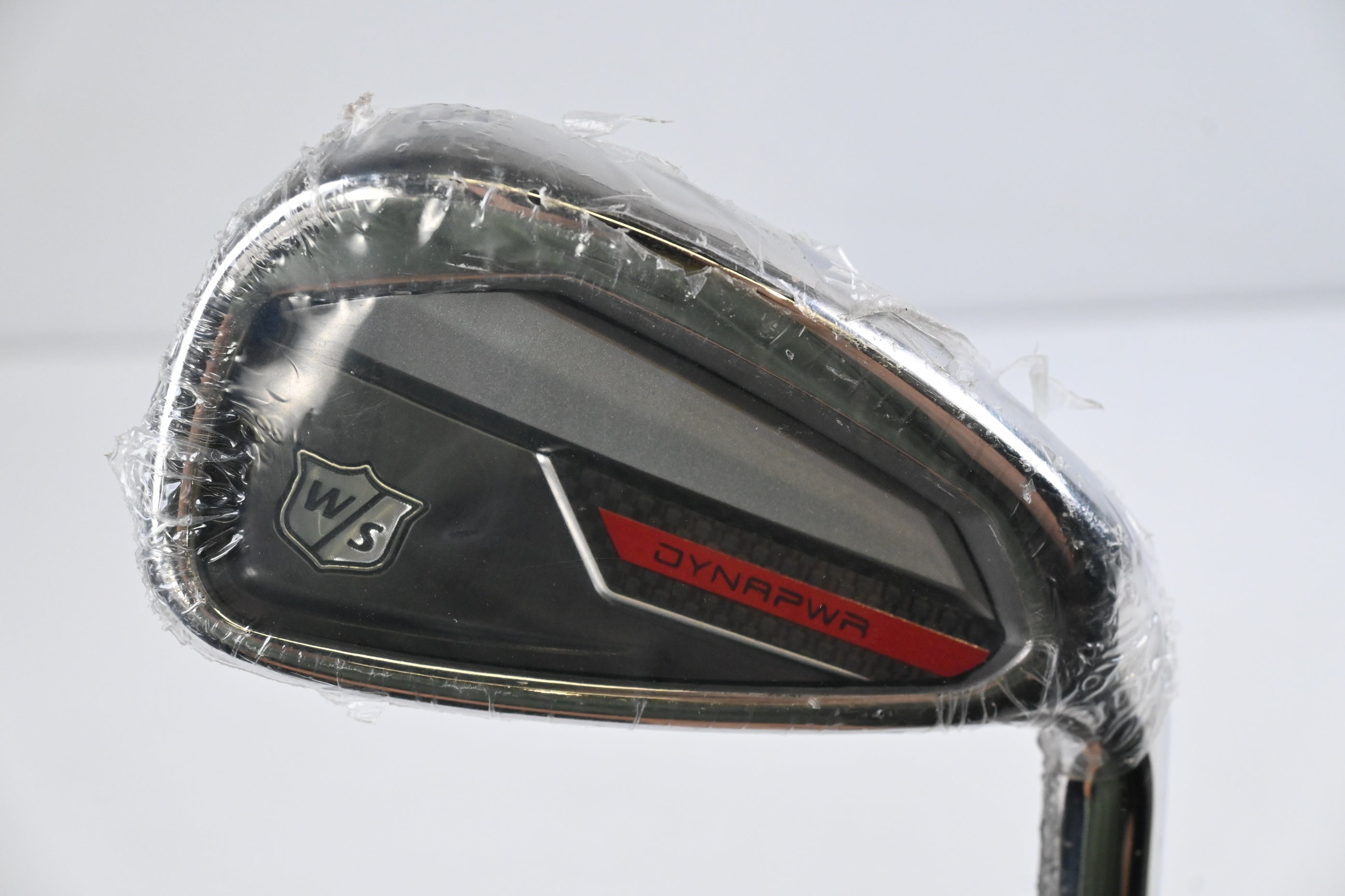 Wilson DYNAPWR #5 Iron / 22 Degree / Regular Flex UST Recoil Dart 65 Shaft