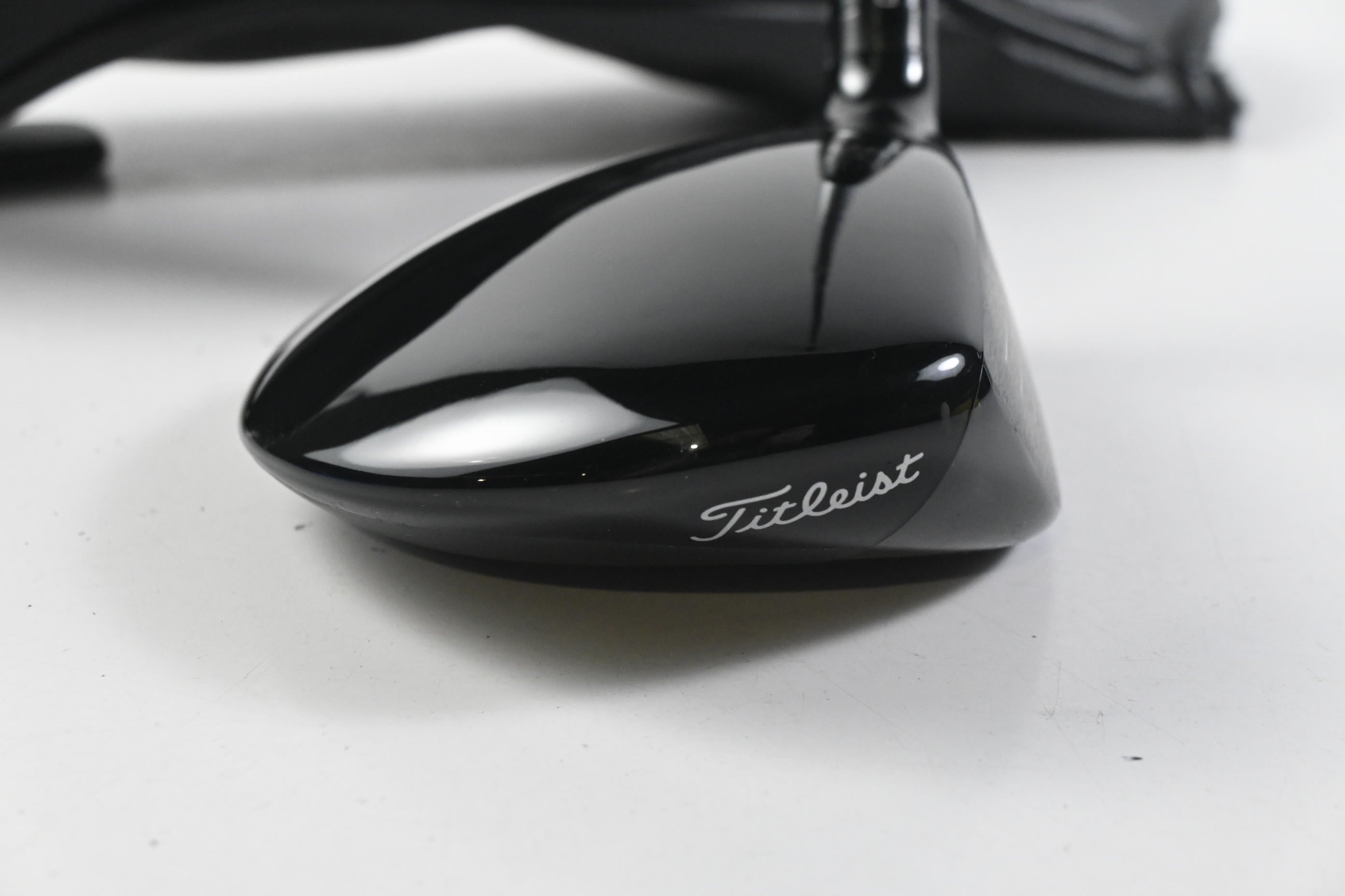 Titleist GT1 #5 Wood / 18 Degree / Regular Flex Fujikura Air Speeder 40 Shaft
