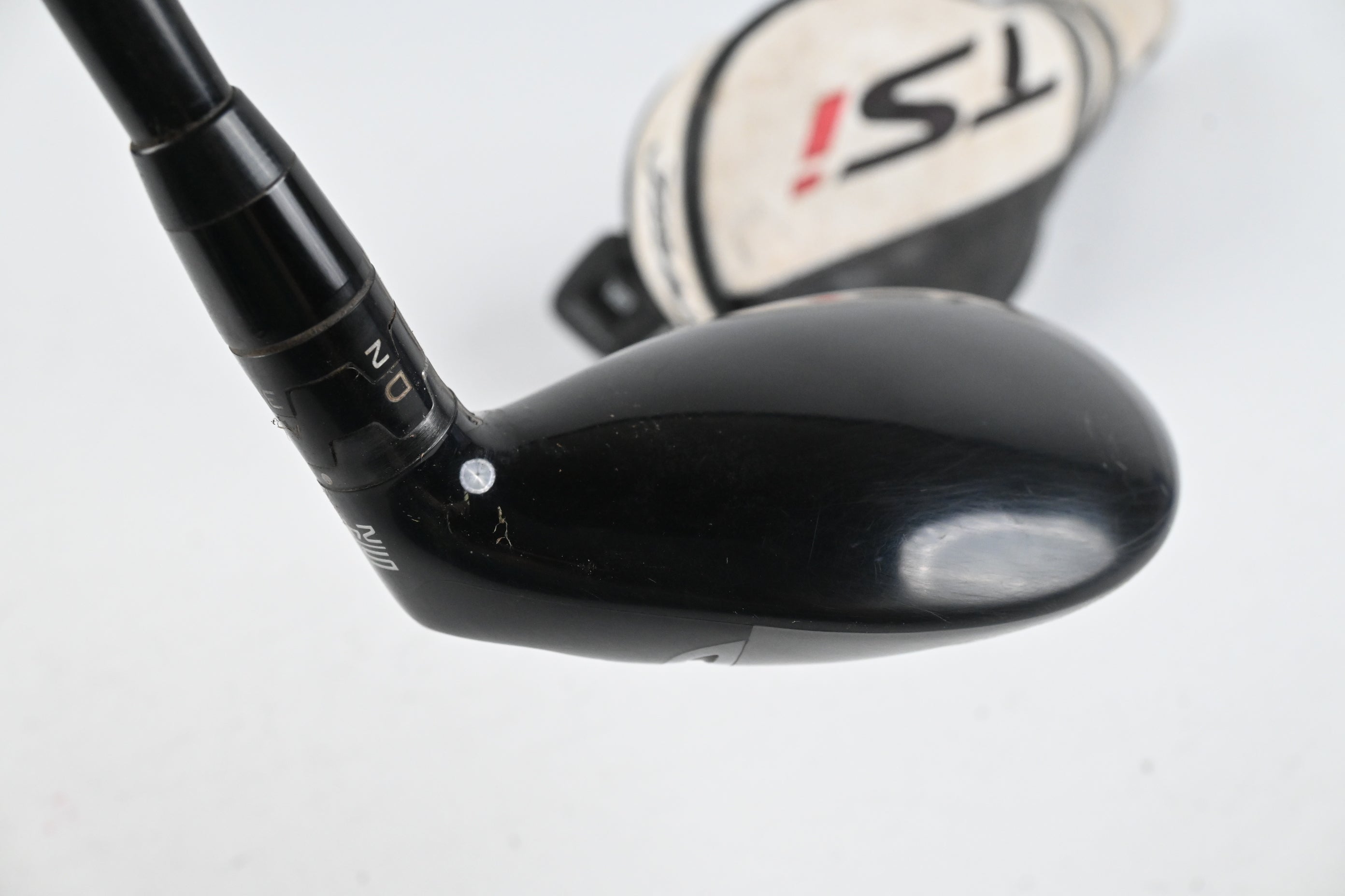 Titleist TSi2 #5 Hybrid / 24 Degree / Regular Flex Tensei CK Red 70 Shaft