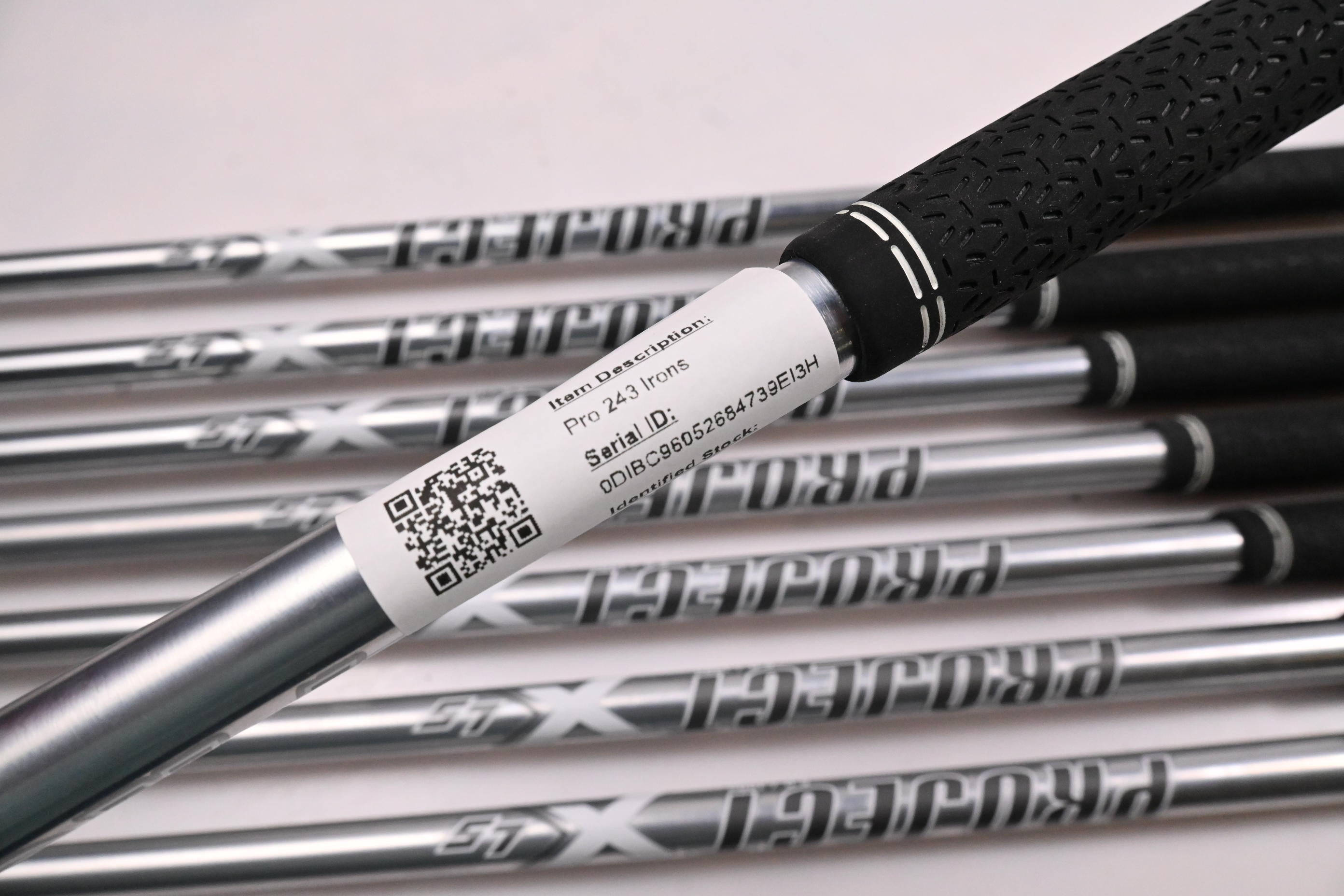 Mizuno Pro 243 Irons / 4-PW+GW / Stiff Flex Project X LS 120 Shafts