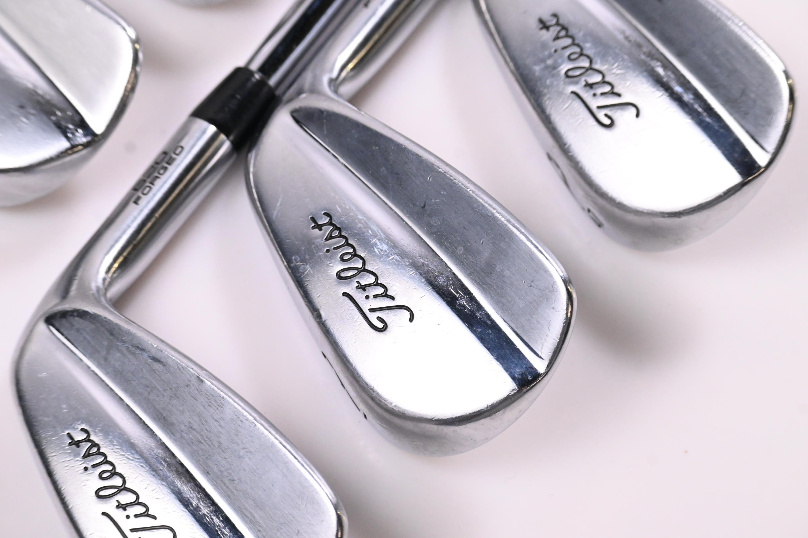 Titleist MB 620 Irons / 6-PW / X-Flex AMT Tour White X100 Shafts