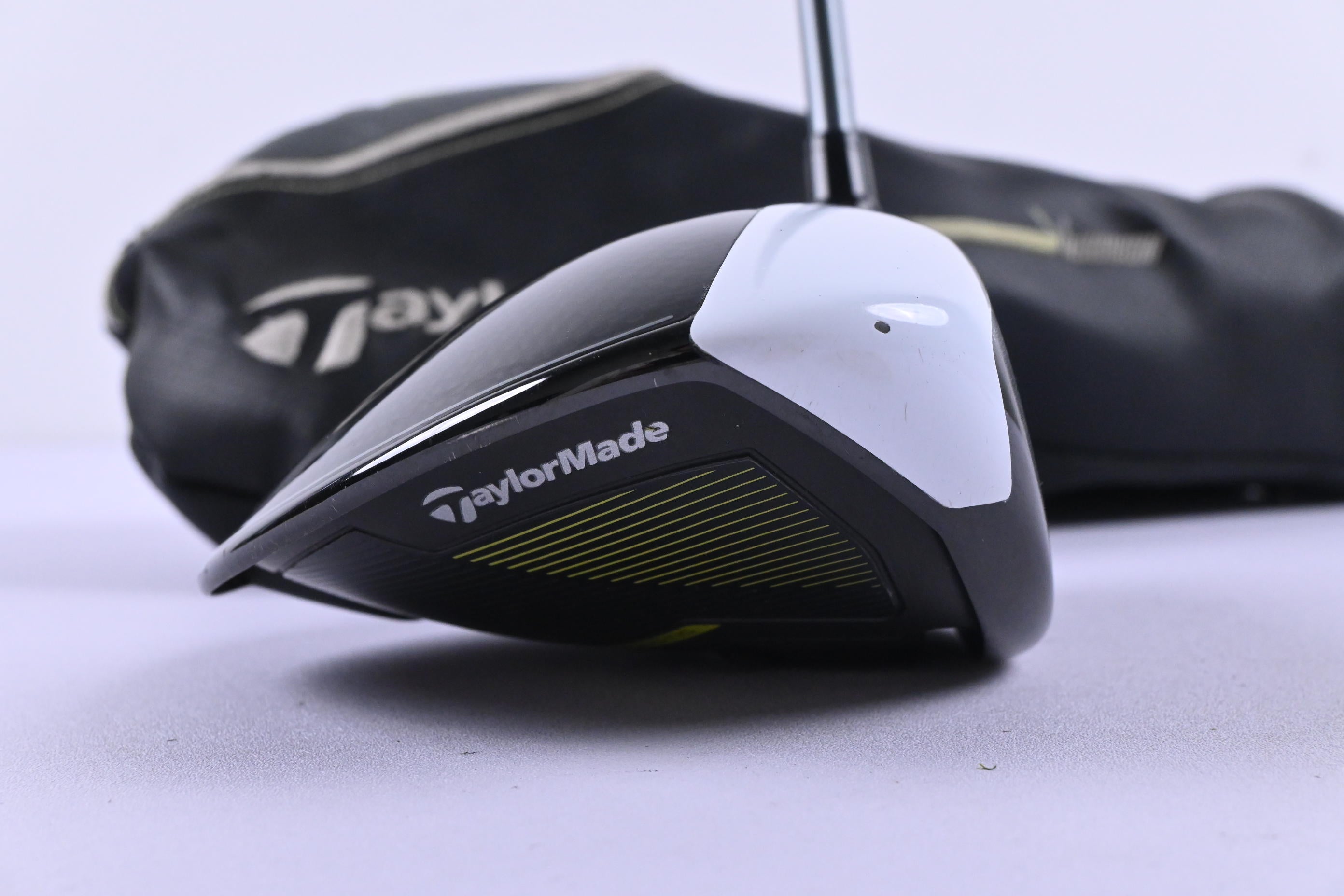 Taylormade M2 2017 D-Type Driver / 9.5 Degree / Stiff Flex Matrix OZIK White Tie