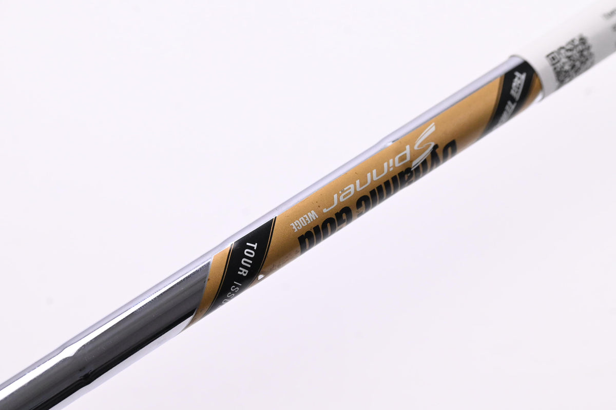 Cleveland RTX ZipCore Sand Wedge / 54 Degree / Wedge Flex Dynamic Gold Spinner