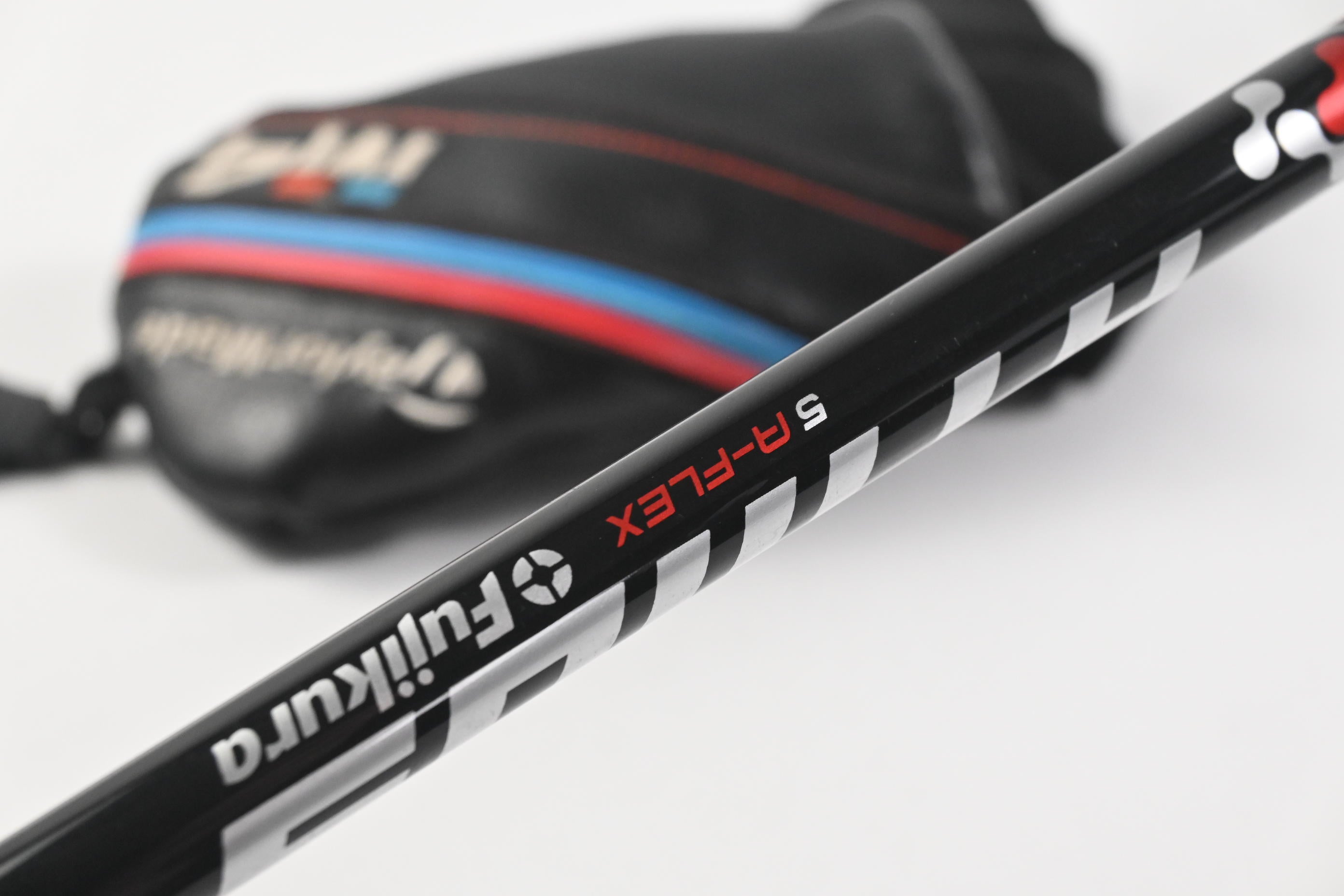 Taylormade M4 #6 Hybrid / 28 Degree / Senior Flex Fujikura Atmos Red 5 Shaft