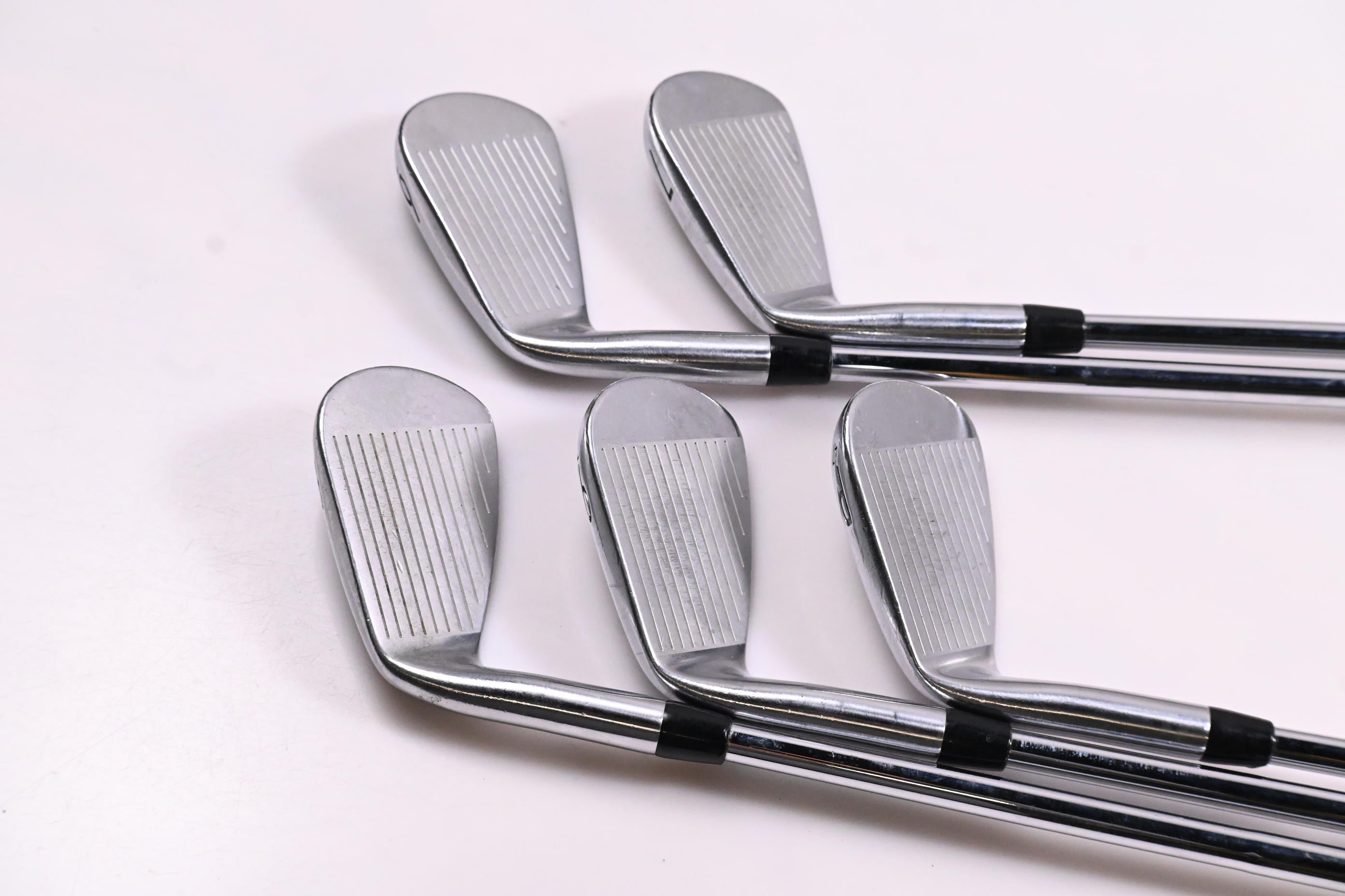 Titleist MB 620 Irons / 6-PW / X-Flex AMT Tour White X100 Shafts