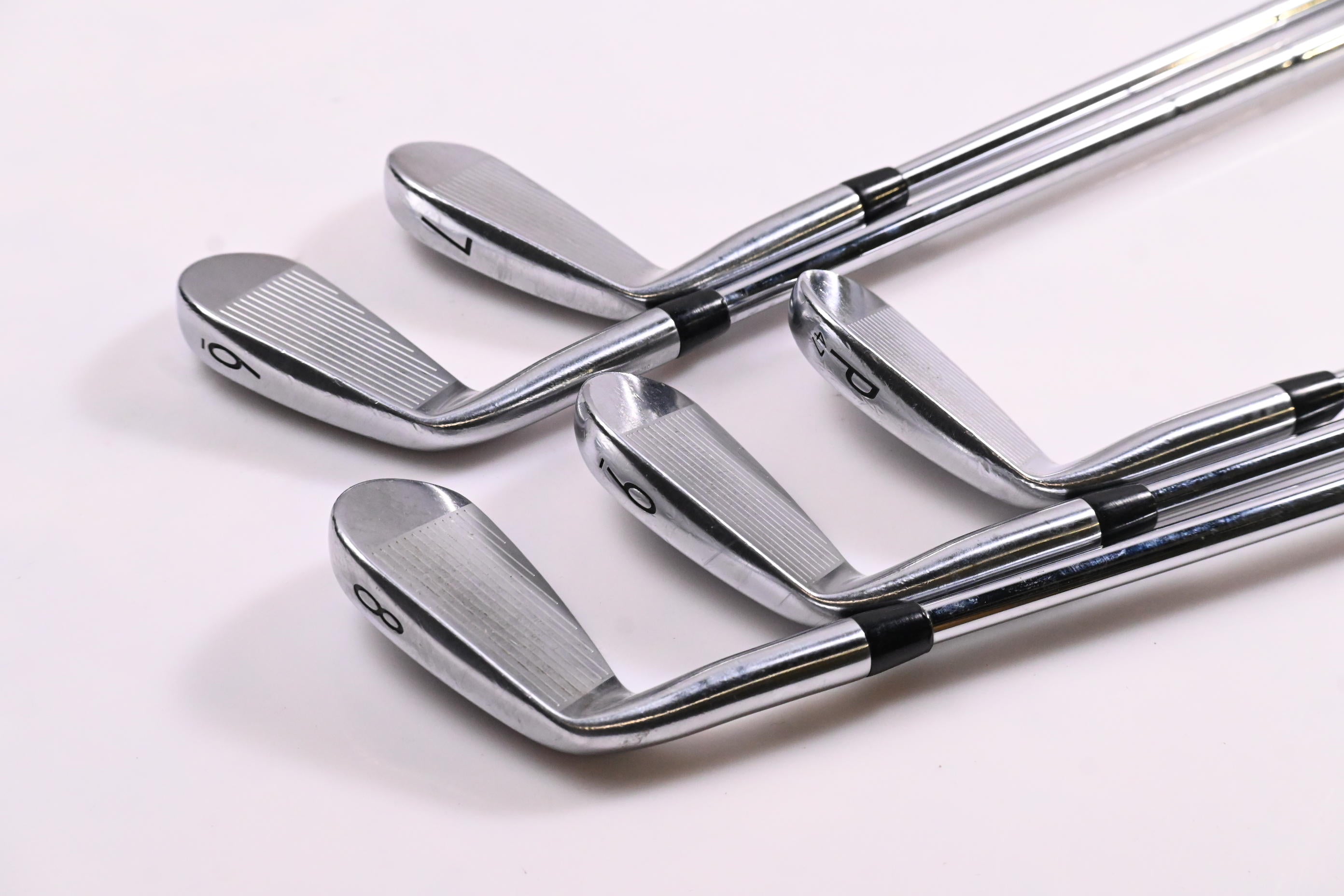 Titleist MB 620 Irons / 6-PW / X-Flex AMT Tour White X100 Shafts
