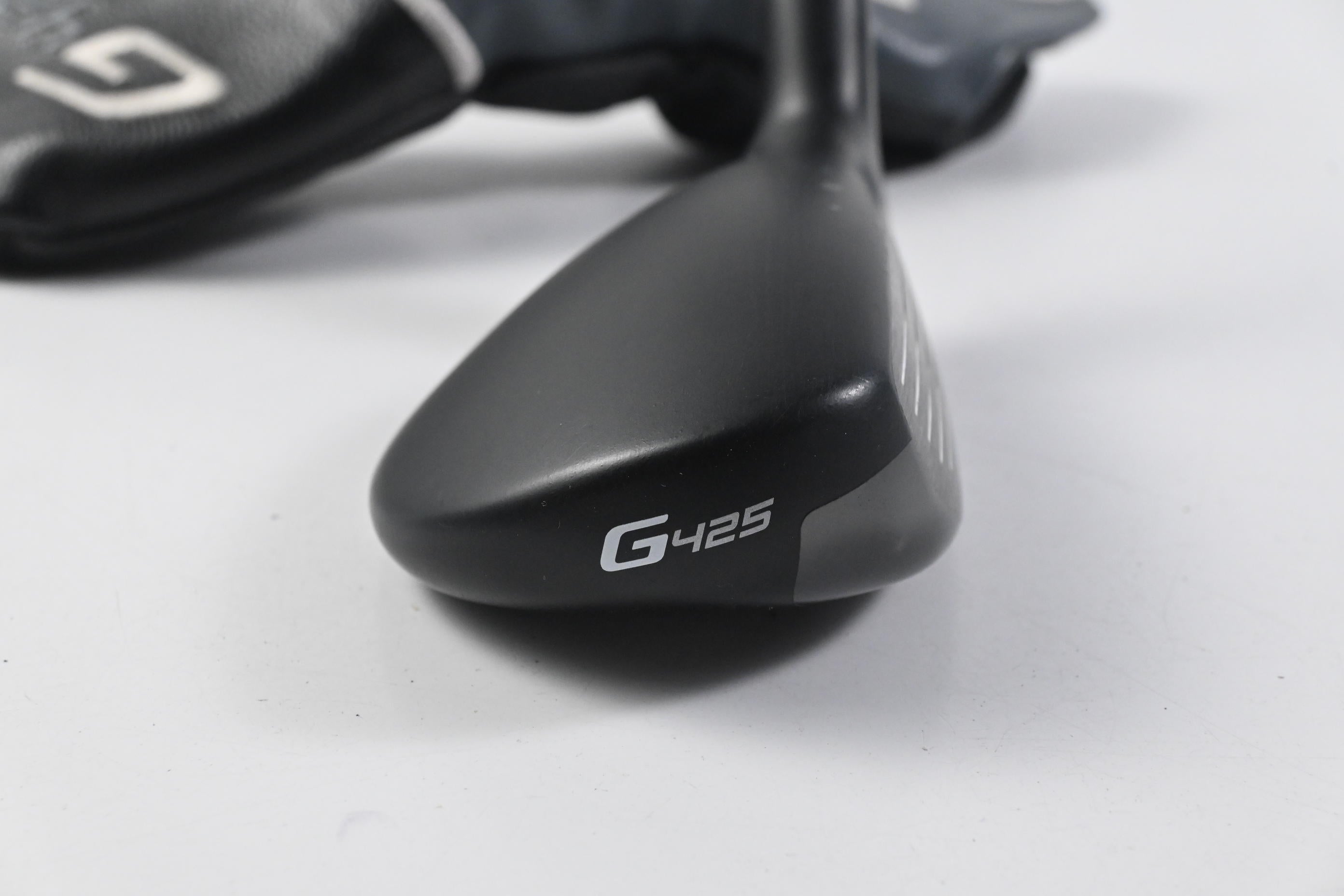 Ping G425 #3 Hybrid / 19 Degree / Regular Flex Ping Alta CB Slate 70 Shaft