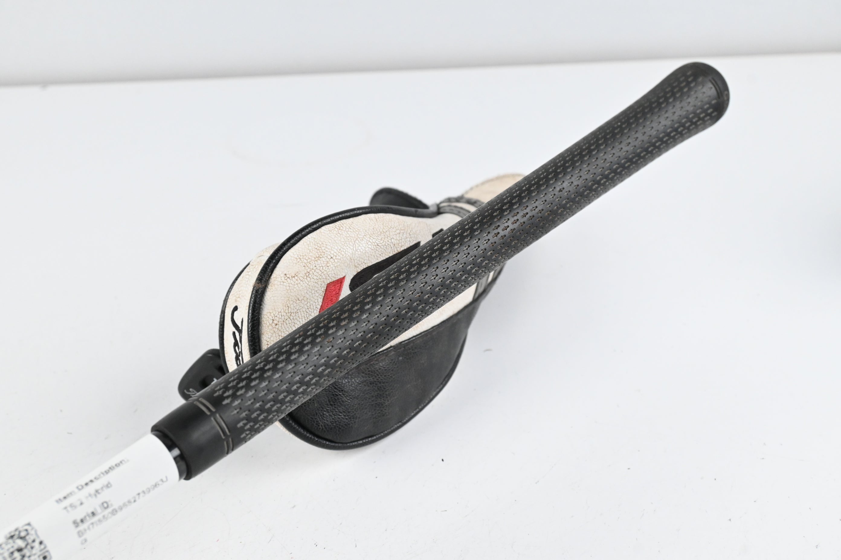 Titleist TSi2 #5 Hybrid / 24 Degree / Regular Flex Tensei CK Red 70 Shaft