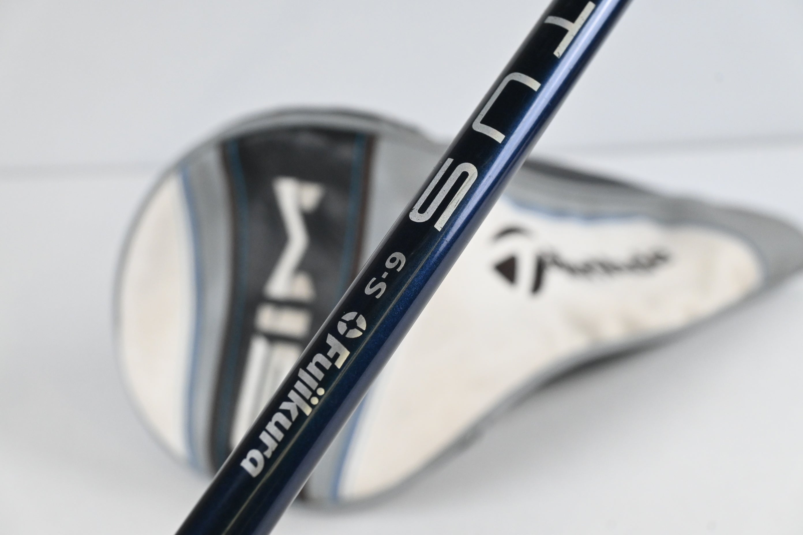 Taylormade SIM Max Driver / 9 Degree / Stiff Flex Fujikura Ventus Blue 6 Shaft