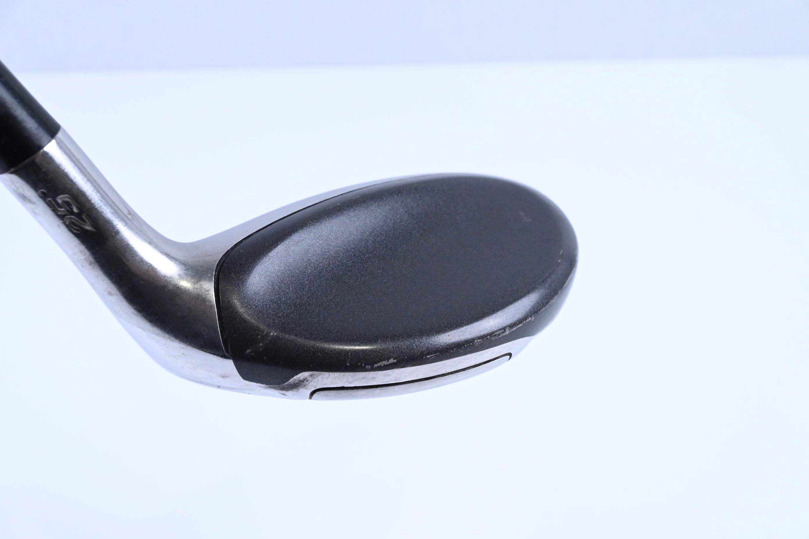 Cleveland HiBore #4 Hybrid / 25 Degree / Stiff Flex Cleveland 83 Shaft