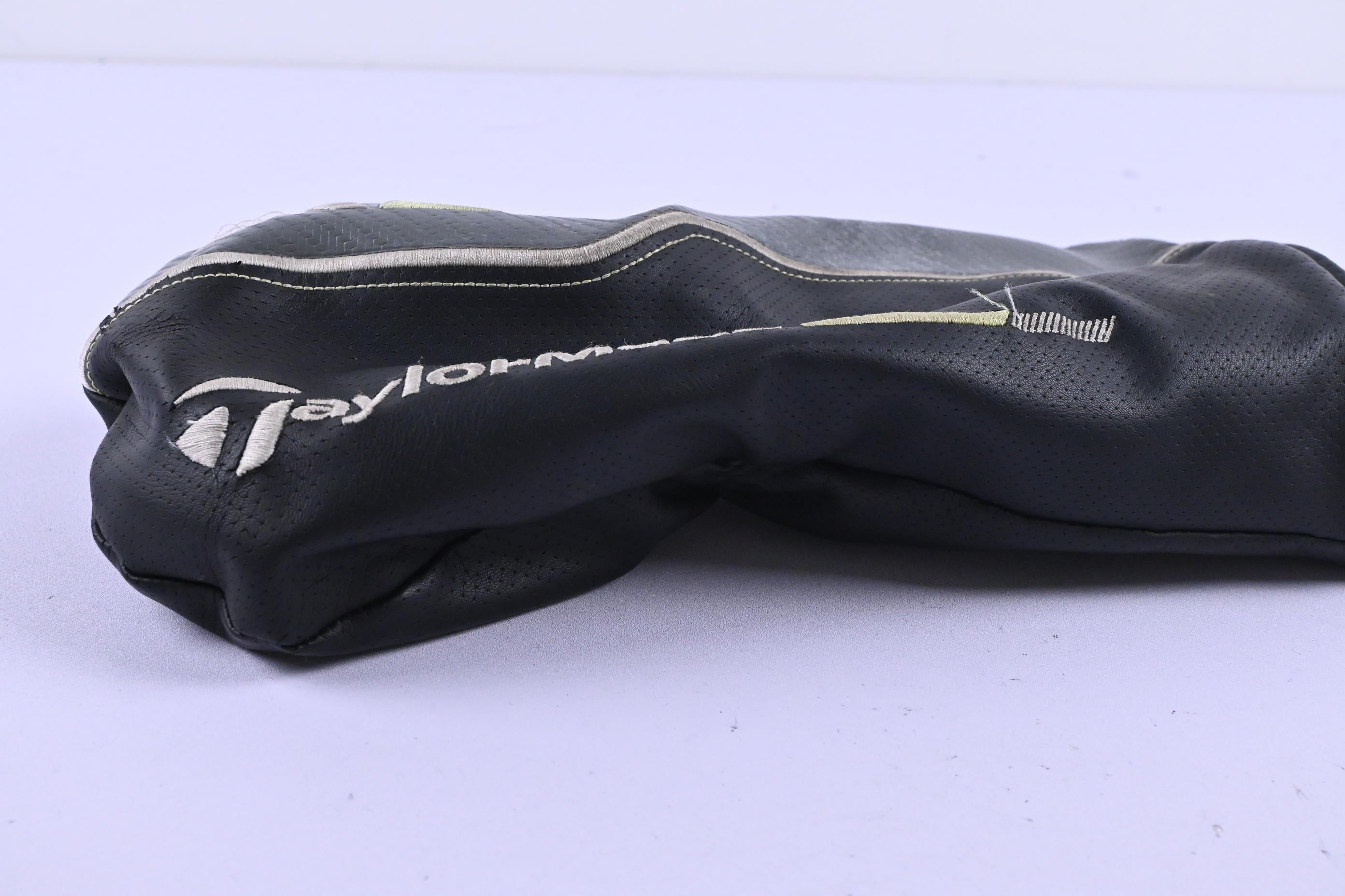 Taylormade M2 2017 D-Type Driver / 9.5 Degree / Stiff Flex Matrix OZIK White Tie