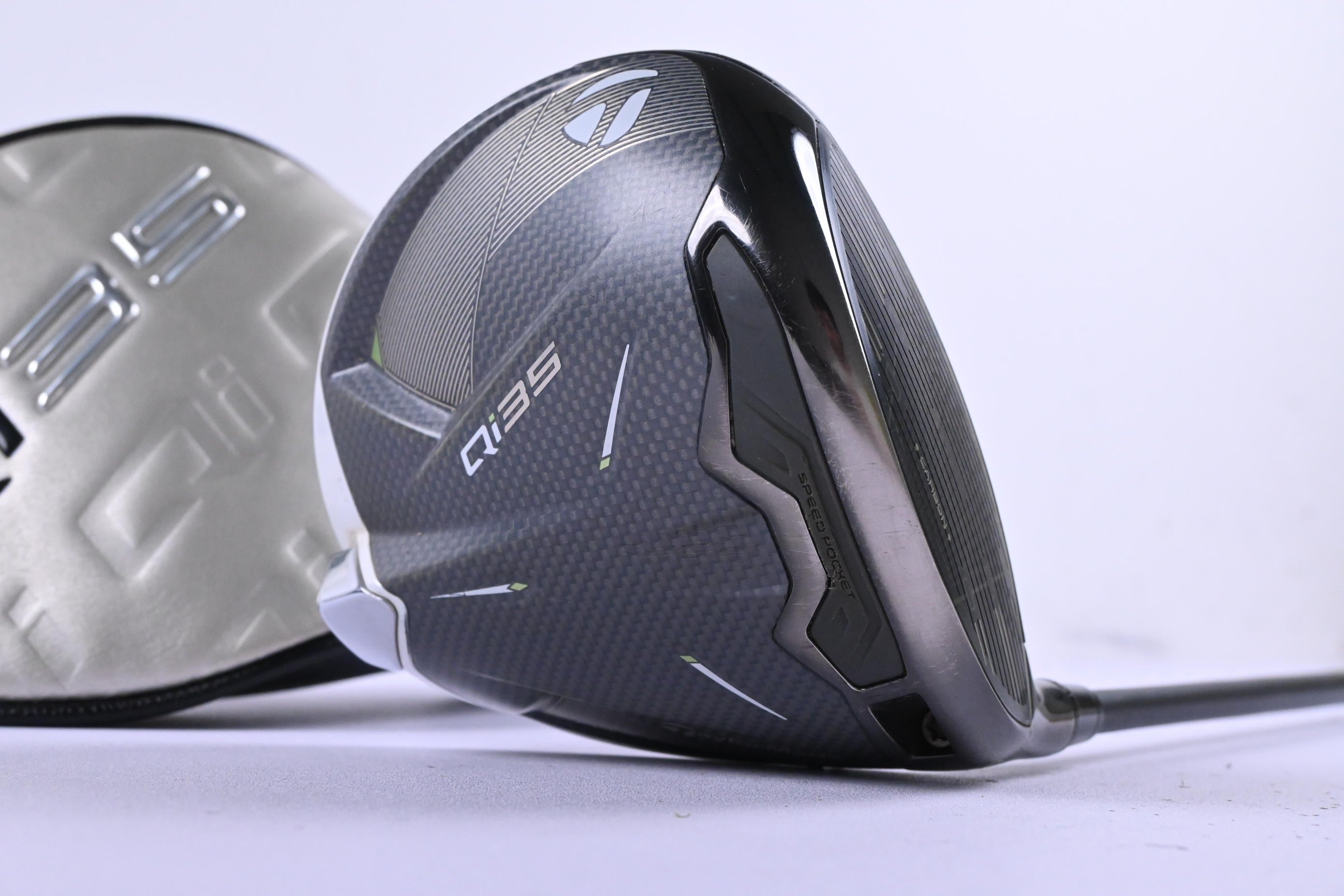 Taylormade Qi35 Max Lite Driver / 10.5 Degree / Senior Flex Vanquish 4 Shaft