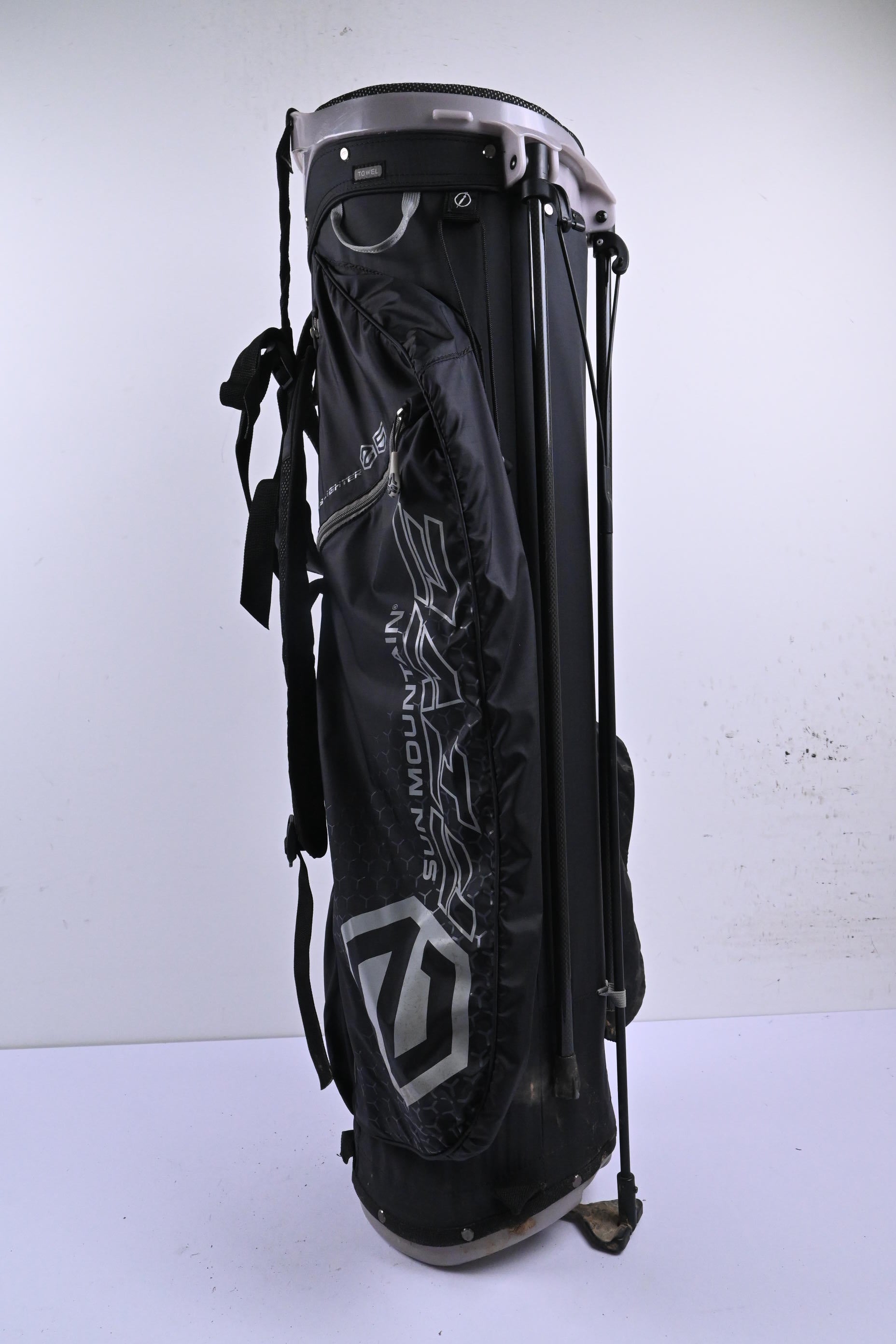 Sun Mountain Five Stand Bag / 4-Way Divider / Black & Grey