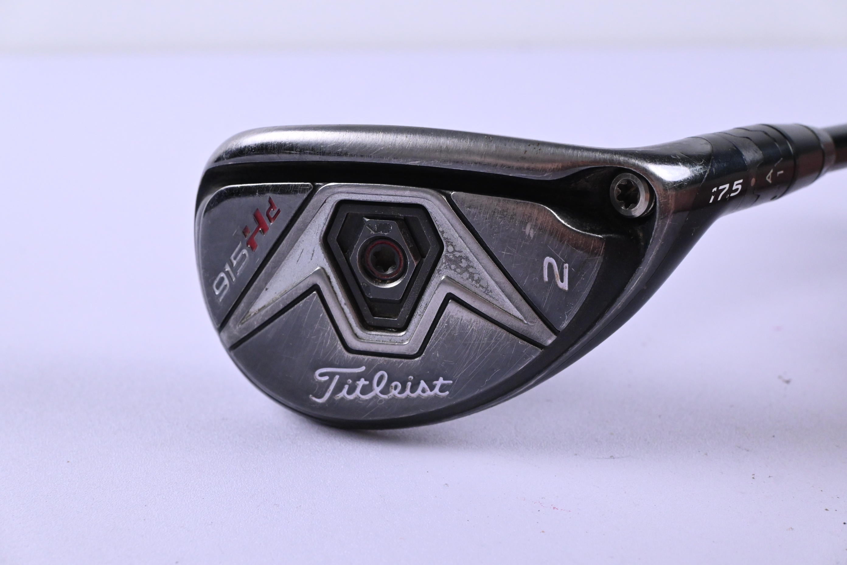 Titleist 915H #2 Hybrid / 17.5 Degree / X-Flex HZRDUS Smoke Black RDX 80 Shaft
