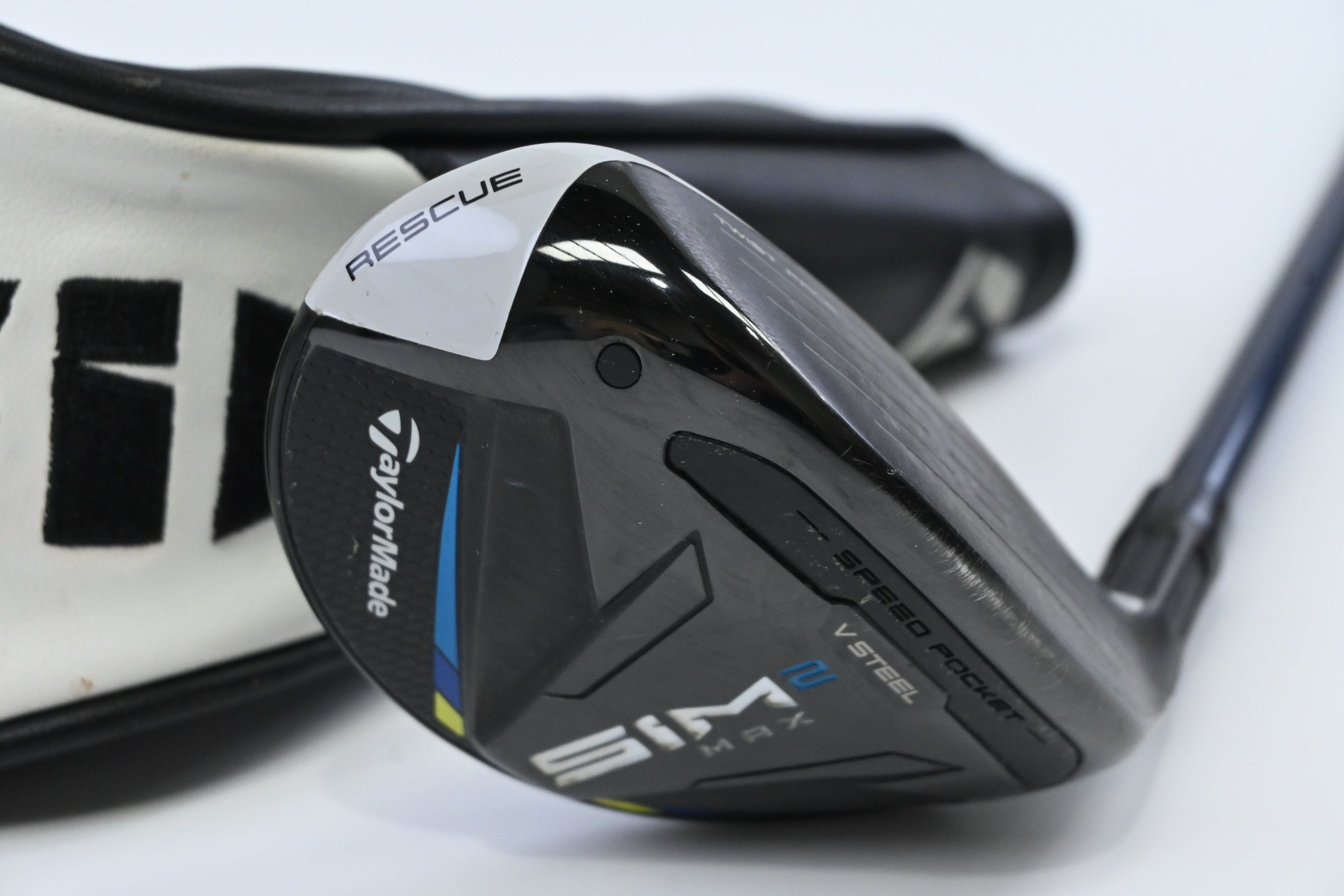 Taylormade SIM2 Max #3 Hybrid / 19 Degree / Stiff Flex Fujikura Ventus Blue 7