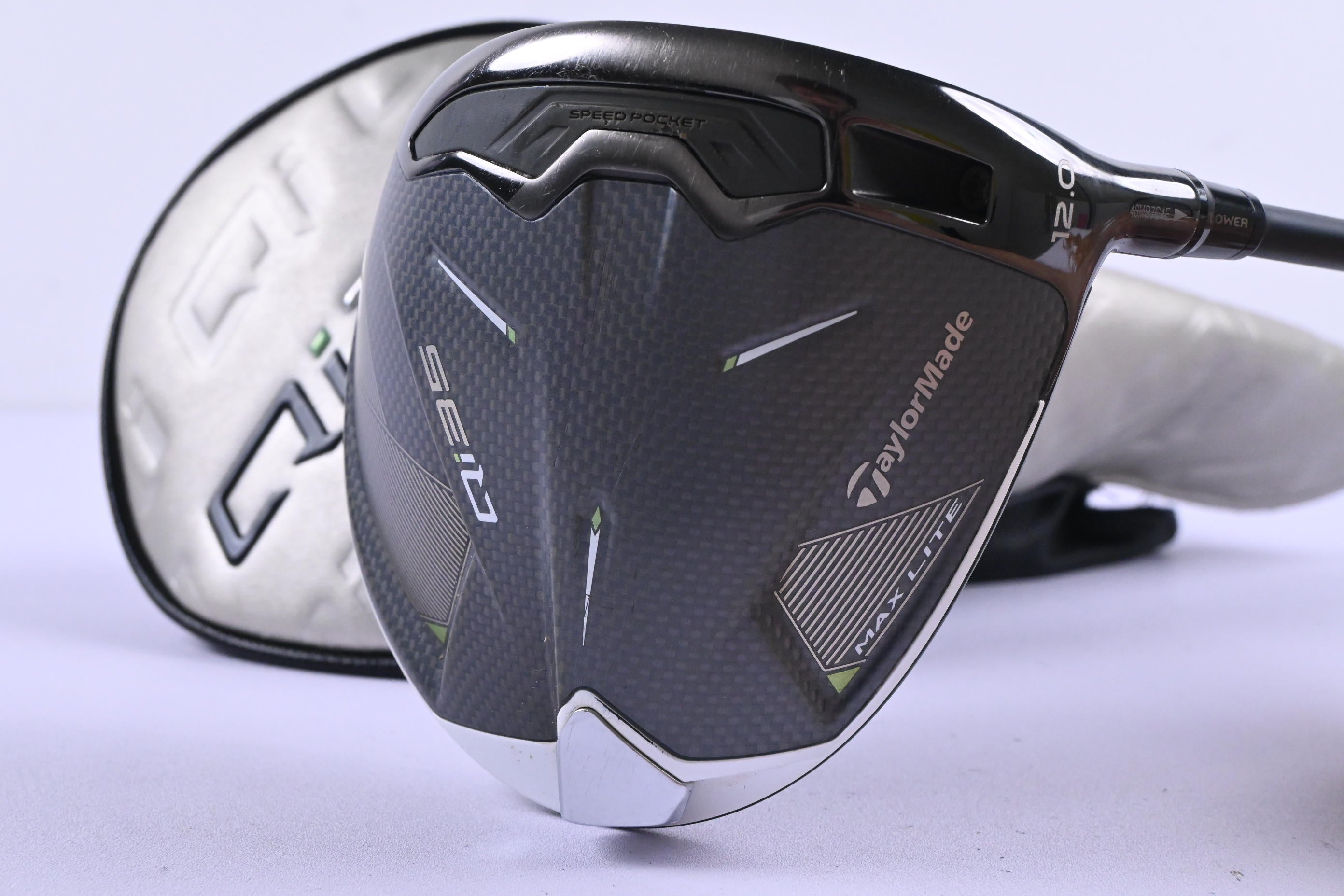 Taylormade Qi35 Max Lite Driver / 10.5 Degree / Senior Flex Vanquish 4 Shaft
