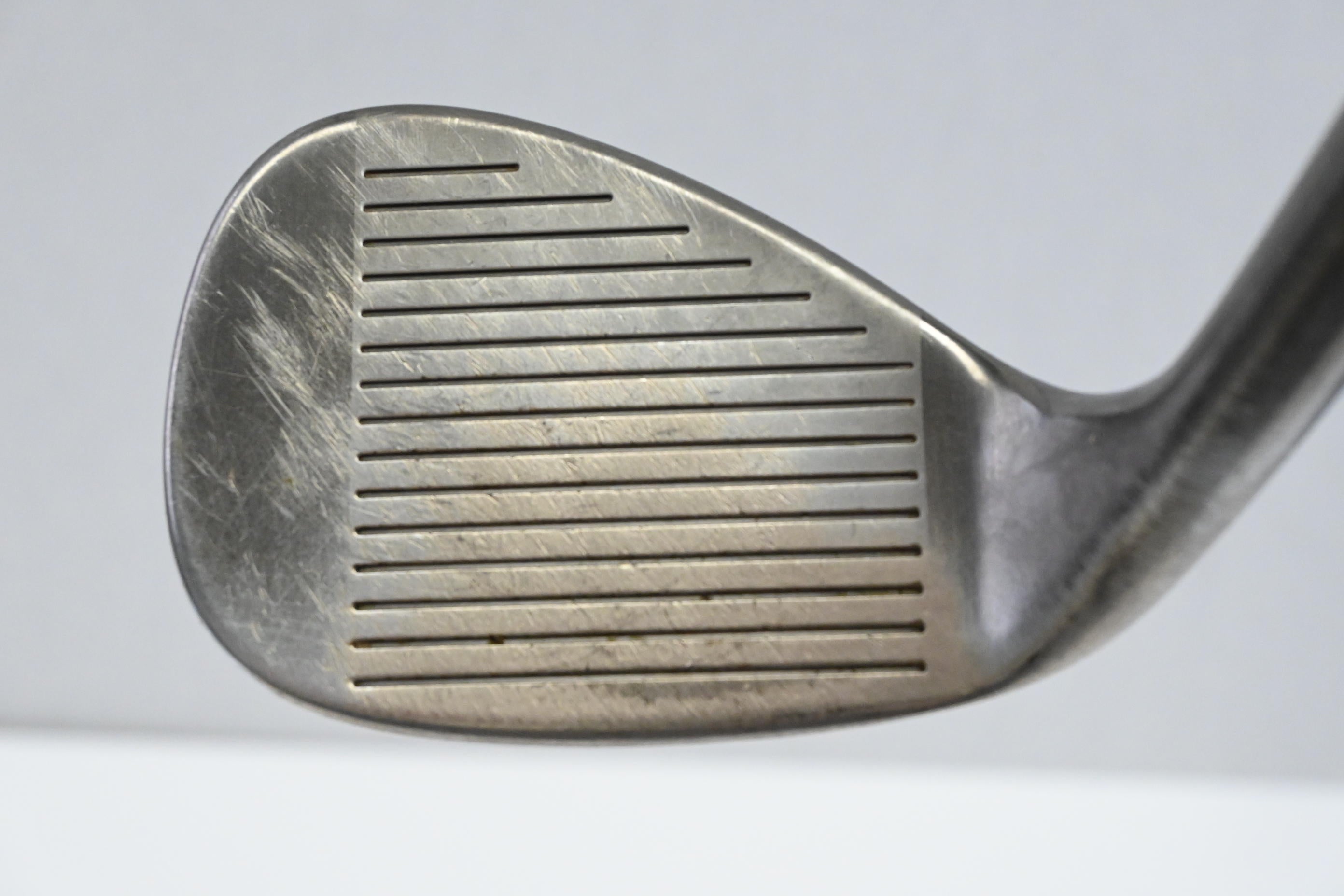 Cleveland CG12 Sand Wedge / 56 Degree / Wedge Flex Dynamic Gold Shaft