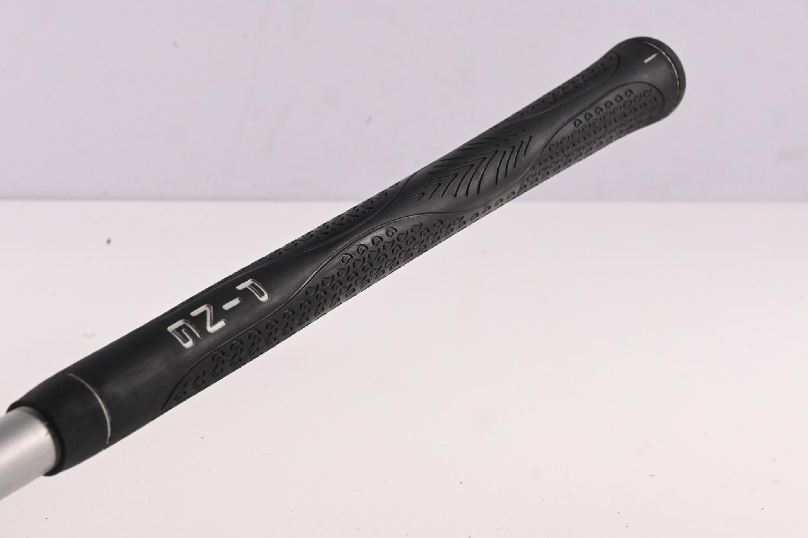 Left Hand Ping G10 #3 Hybrid / 18 Degree / Regular Flex UST ProForce V2 84 Shaft