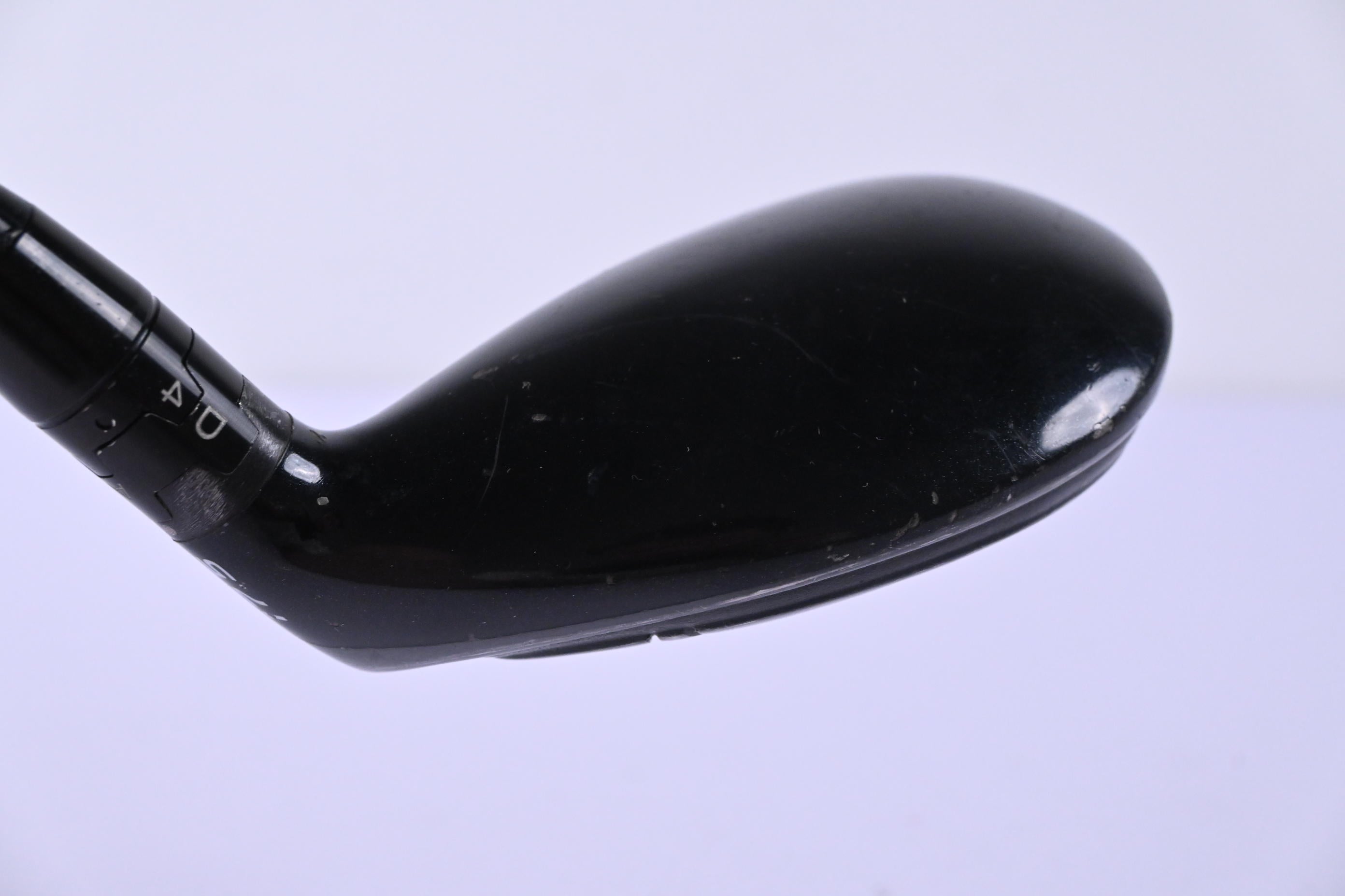 Titleist 915H #2 Hybrid / 17.5 Degree / X-Flex HZRDUS Smoke Black RDX 80 Shaft
