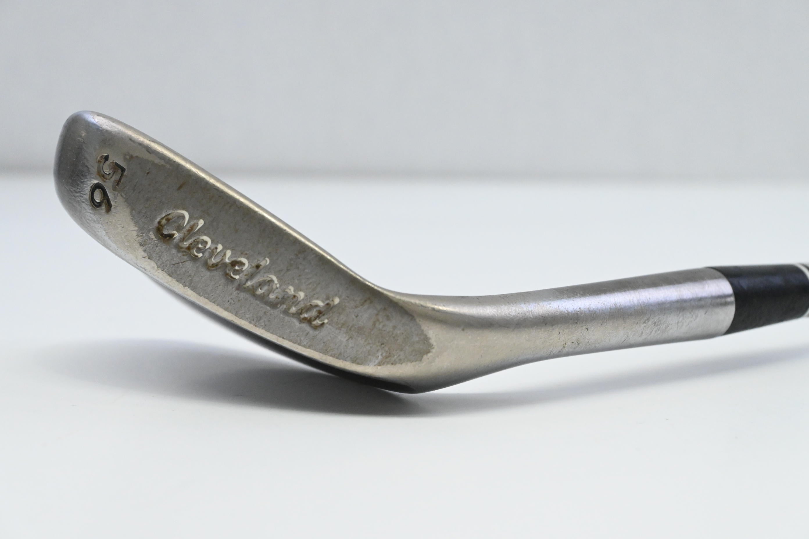 Cleveland CG12 Sand Wedge / 56 Degree / Wedge Flex Dynamic Gold Shaft
