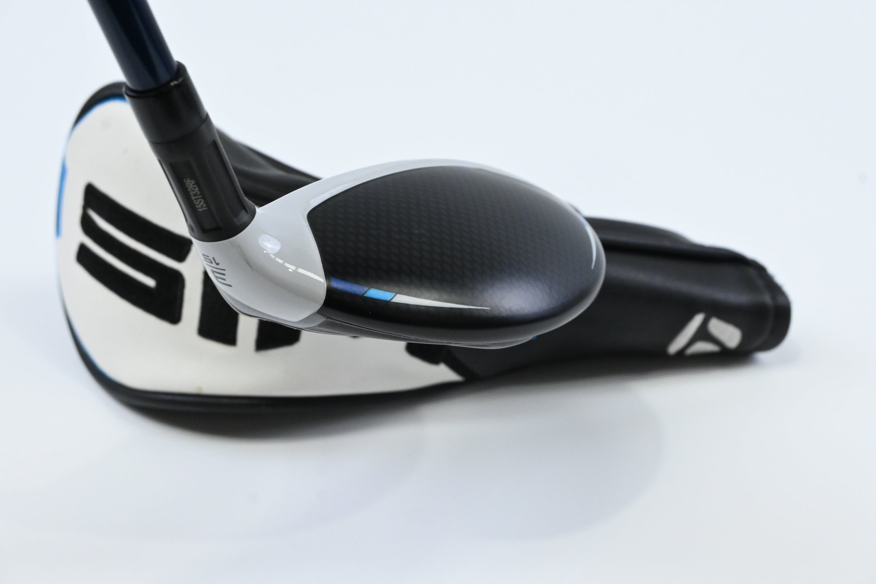 Taylormade SIM2 Max #3 Hybrid / 19 Degree / Stiff Flex Fujikura Ventus Blue 7