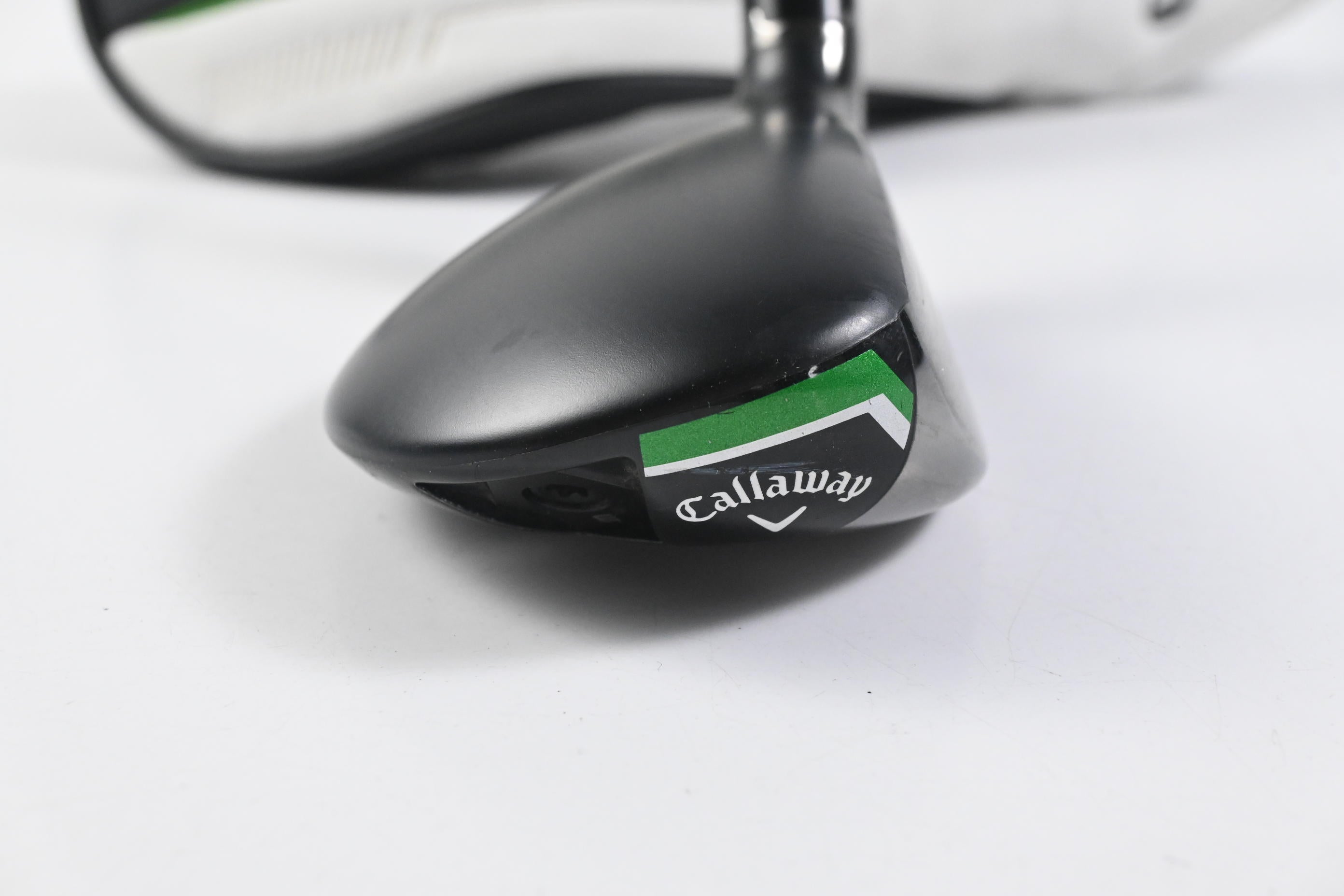 Callaway Elyte #4 Hybrid / 22 Degree / Regular Flex Denali Charcoal 60 Shaft