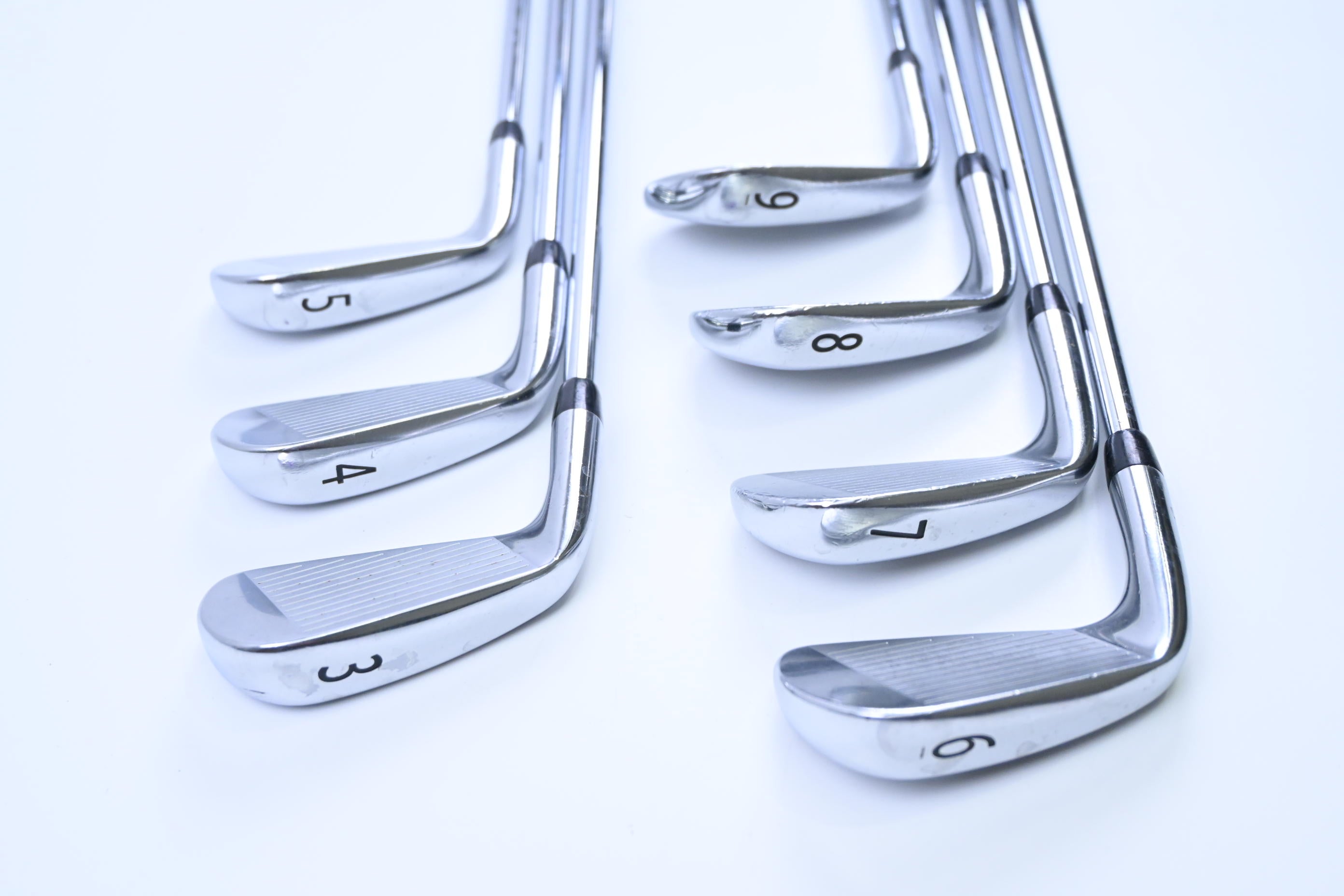 Titleist 718 AP2 Irons / 3-9 / Stiff Flex Project X Rifle Shafts