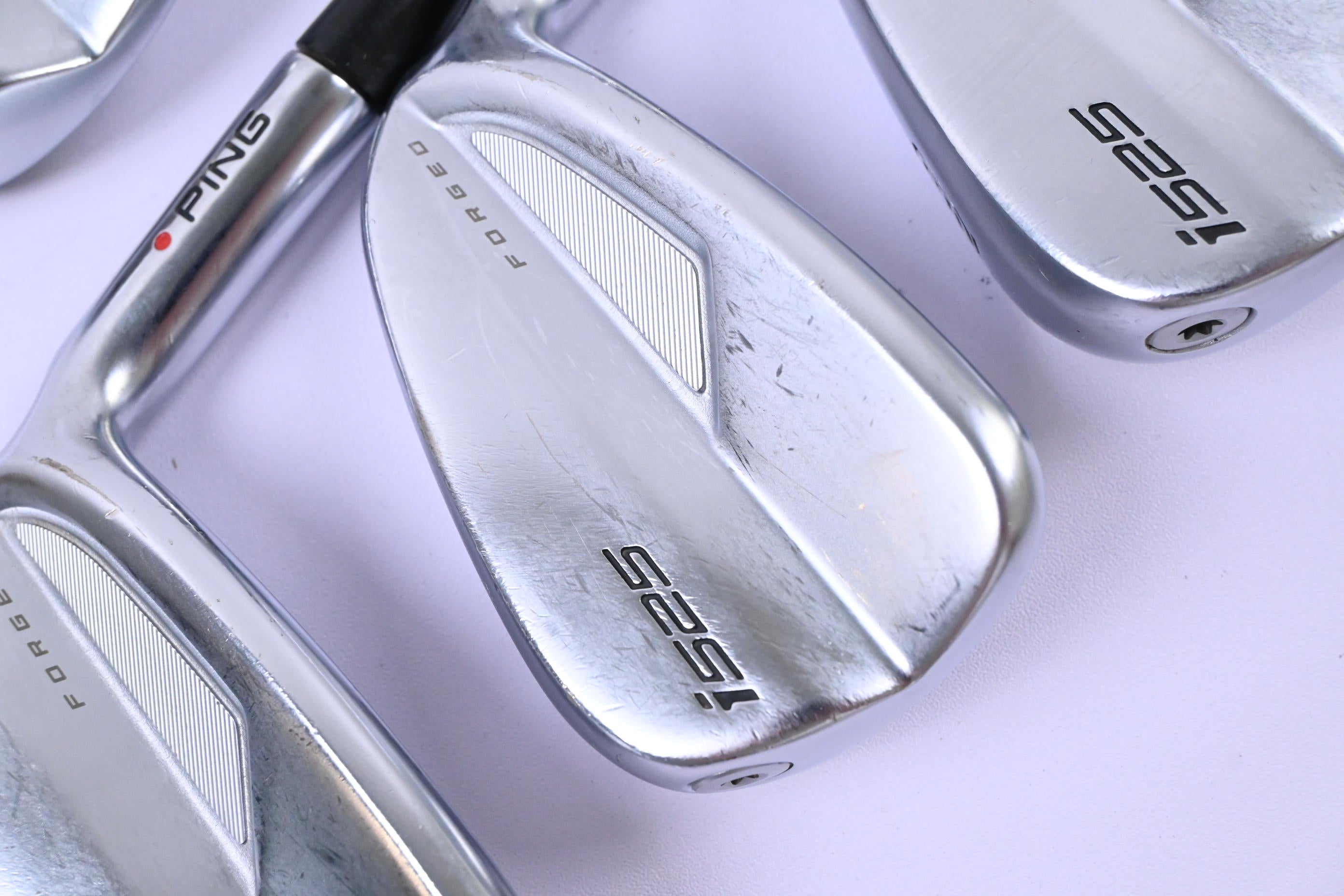 Ping i525 Irons / 4-PW / Red Dot / Stiff Flex Dynamic Gold 120 S300 Shafts